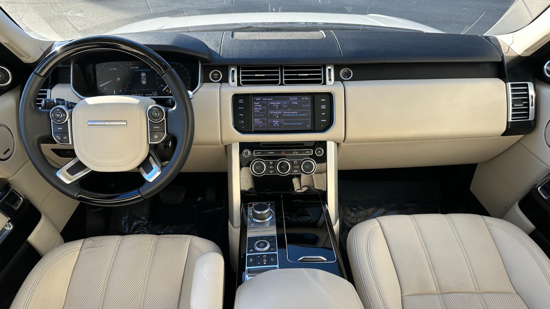 Used 2013 Land Rover Range Rover HSE / MERIDIAN SOUND / TOW PACK / VISION ASSIST / CLIMATE COMFORT for sale $30,995 at Formula Imports in Charlotte NC 28227 28