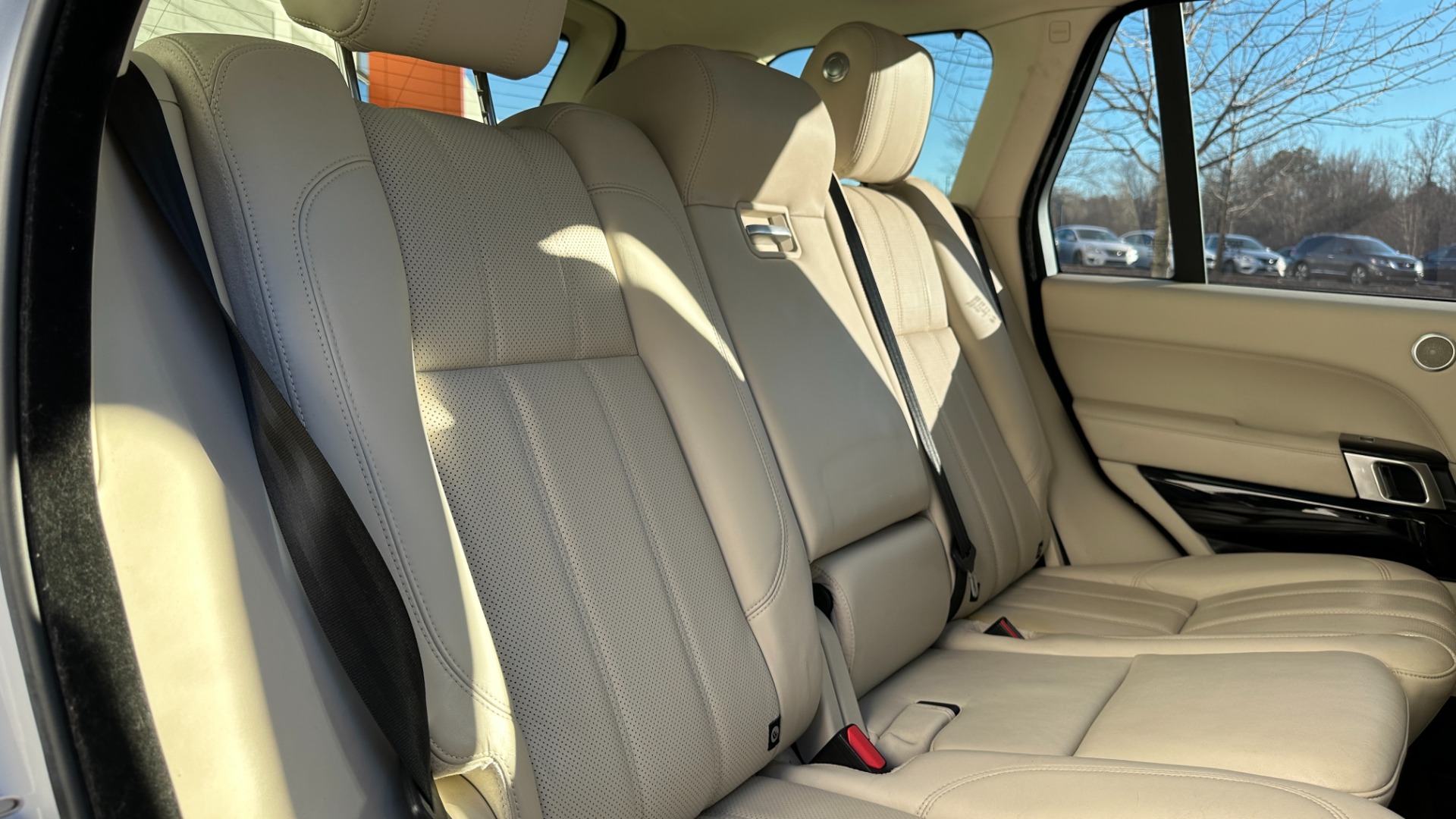 Used 2013 Land Rover Range Rover HSE / MERIDIAN SOUND / TOW PACK / VISION ASSIST / CLIMATE COMFORT for sale $30,995 at Formula Imports in Charlotte NC 28227 31