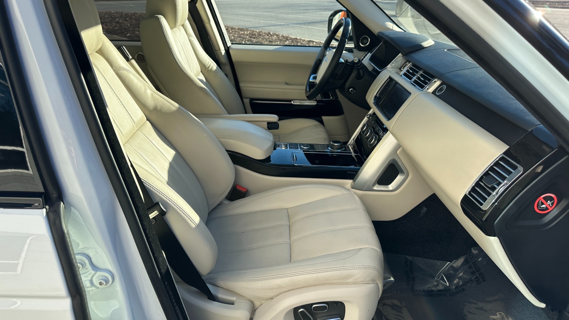 Used 2013 Land Rover Range Rover HSE / MERIDIAN SOUND / TOW PACK / VISION ASSIST / CLIMATE COMFORT for sale Sold at Formula Imports in Charlotte NC 28227 35
