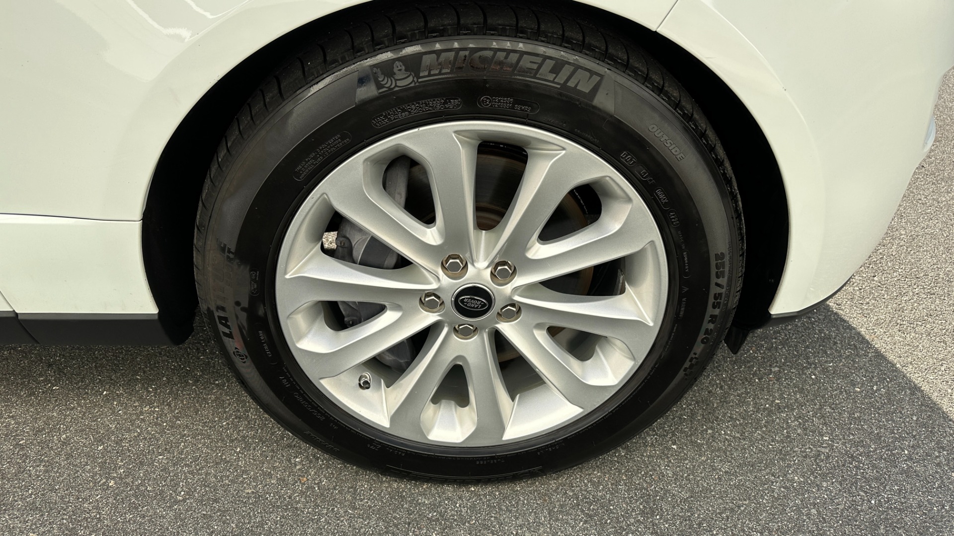 Used 2013 Land Rover Range Rover HSE / MERIDIAN SOUND / TOW PACK / VISION ASSIST / CLIMATE COMFORT for sale Sold at Formula Imports in Charlotte NC 28227 43