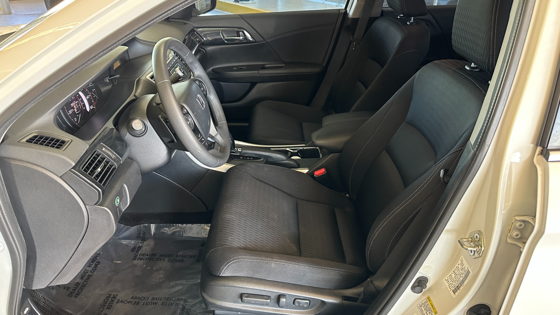 Used 2014 Honda Accord Sedan Sport for sale Sold at Formula Imports in Charlotte NC 28227 11