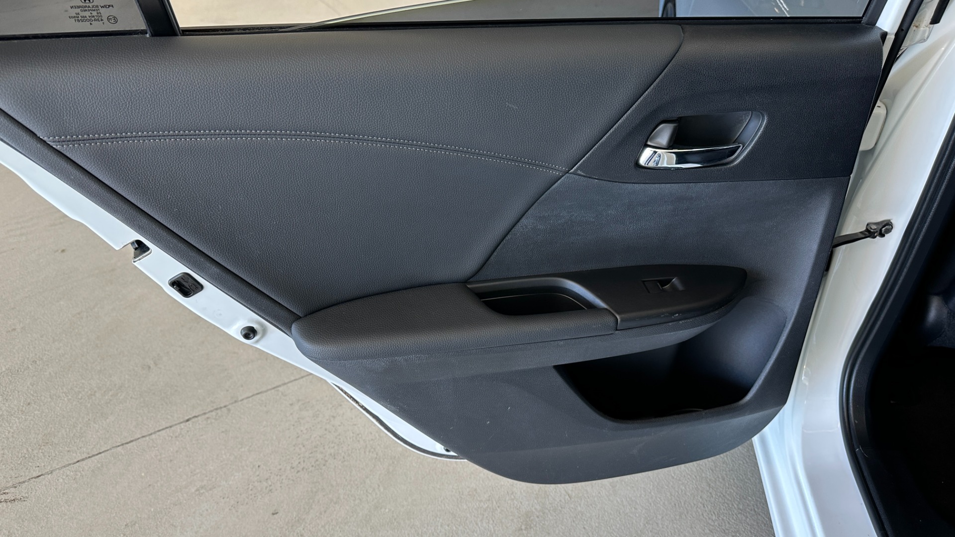 Used 2014 Honda Accord Sedan Sport for sale Sold at Formula Imports in Charlotte NC 28227 15
