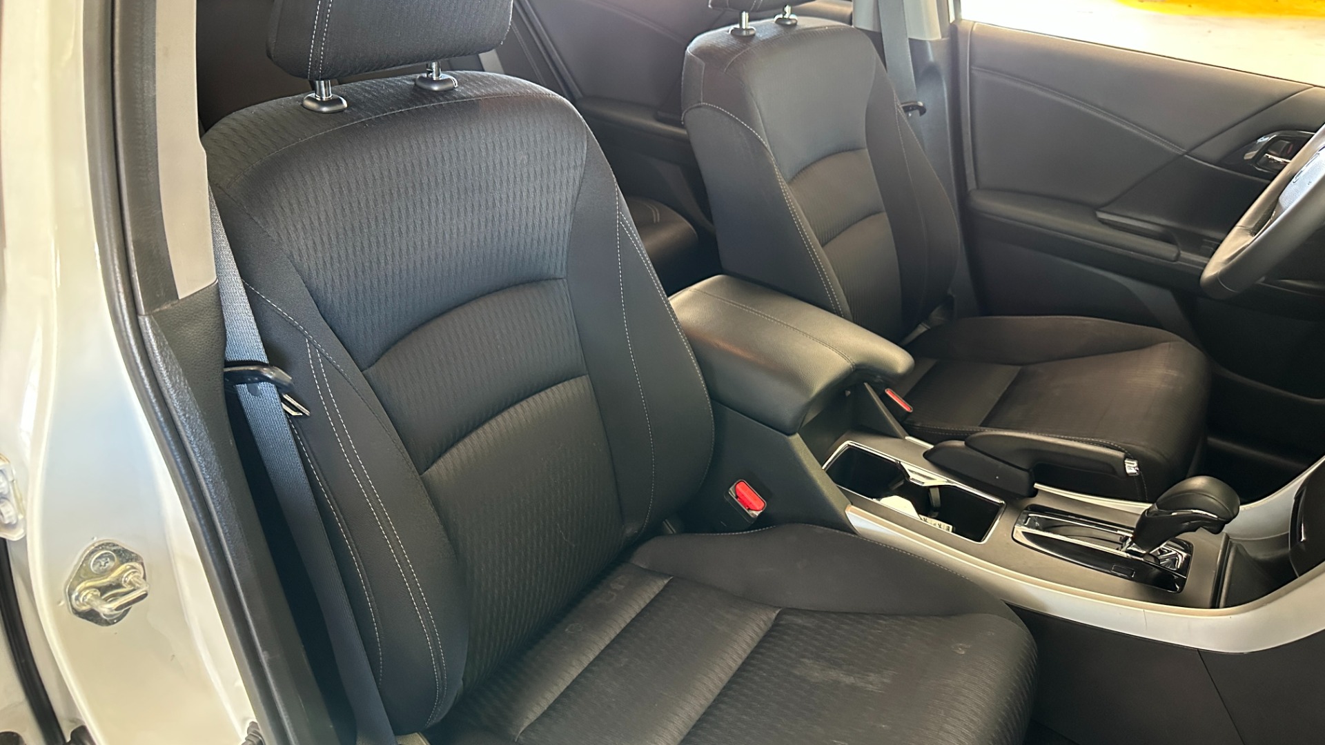 Used 2014 Honda Accord Sedan Sport for sale Sold at Formula Imports in Charlotte NC 28227 24