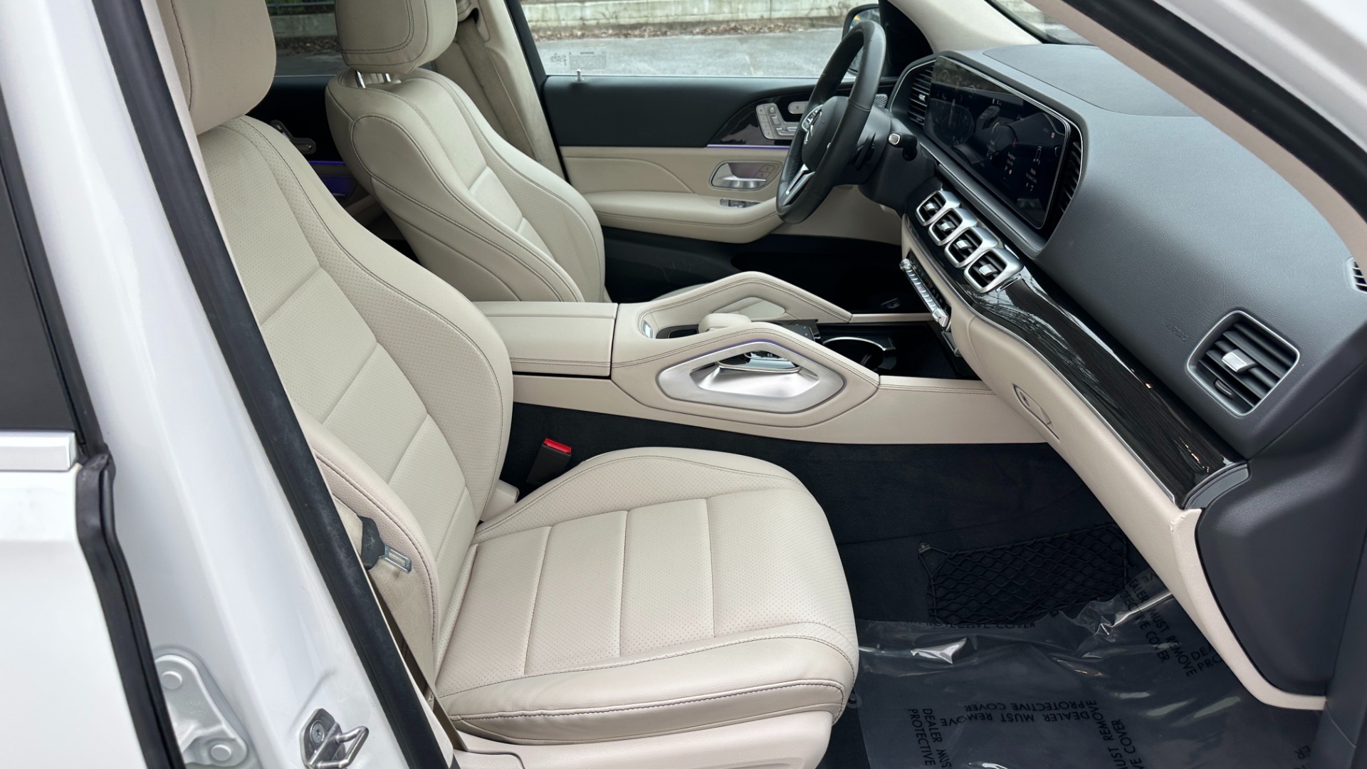 Used 2020 Mercedes-Benz GLE GLE350 / 3RD ROW SEATING / BURMESTER SOUND / PREMIUM PACKAGE / 19 IN WHEELS for sale $46,295 at Formula Imports in Charlotte NC 28227 33