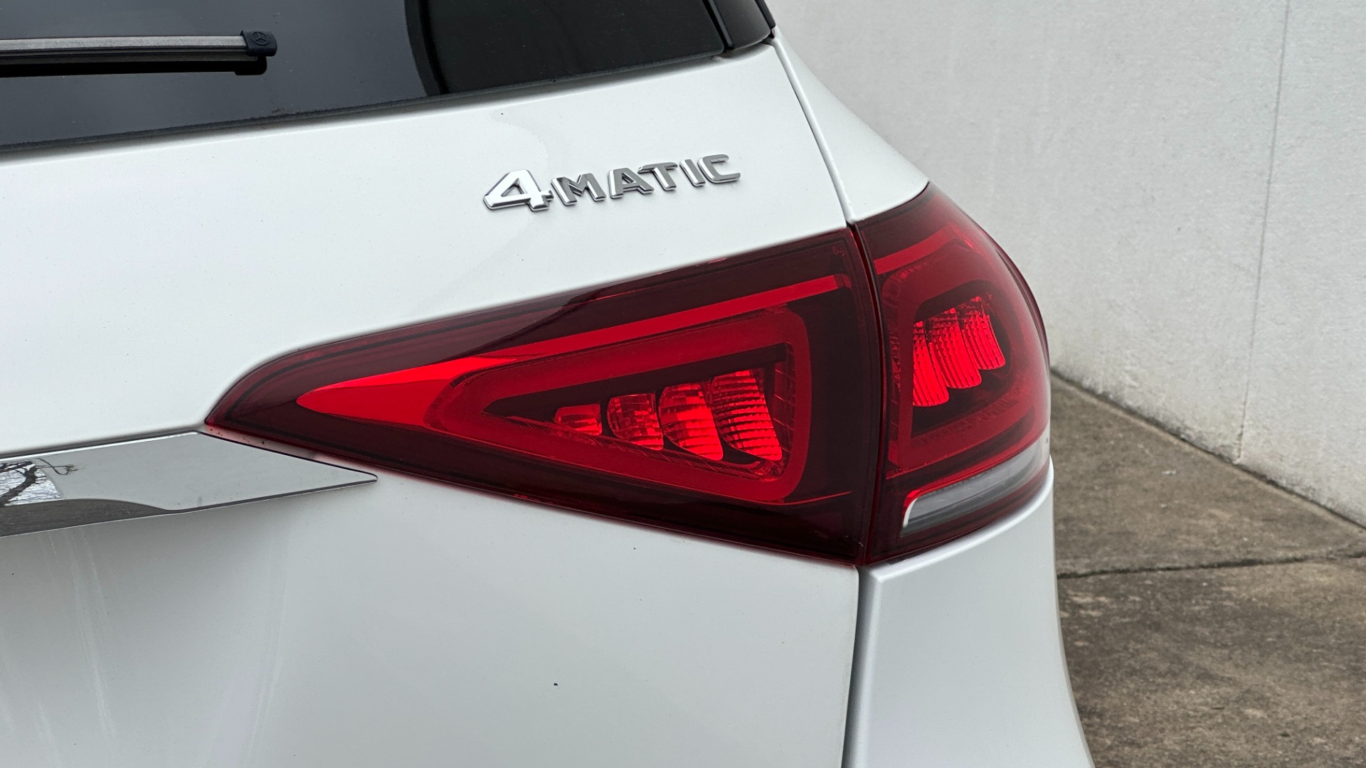 Used 2020 Mercedes-Benz GLE GLE350 / 3RD ROW SEATING / BURMESTER SOUND / PREMIUM PACKAGE / 19 IN WHEELS for sale $46,295 at Formula Imports in Charlotte NC 28227 43
