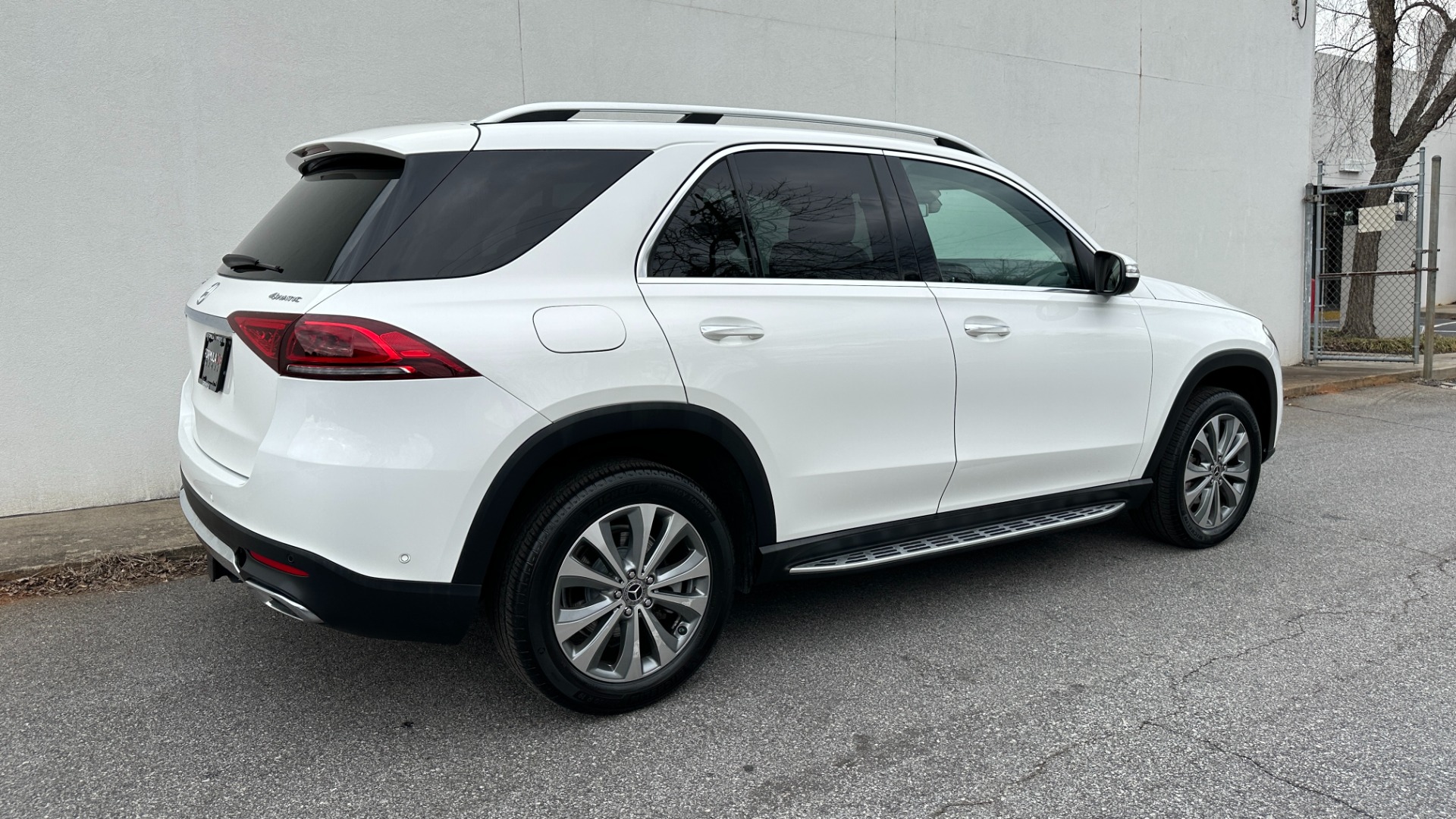 Used 2020 Mercedes-Benz GLE GLE350 / 3RD ROW SEATING / BURMESTER SOUND / PREMIUM PACKAGE / 19 IN WHEELS for sale $46,295 at Formula Imports in Charlotte NC 28227 7