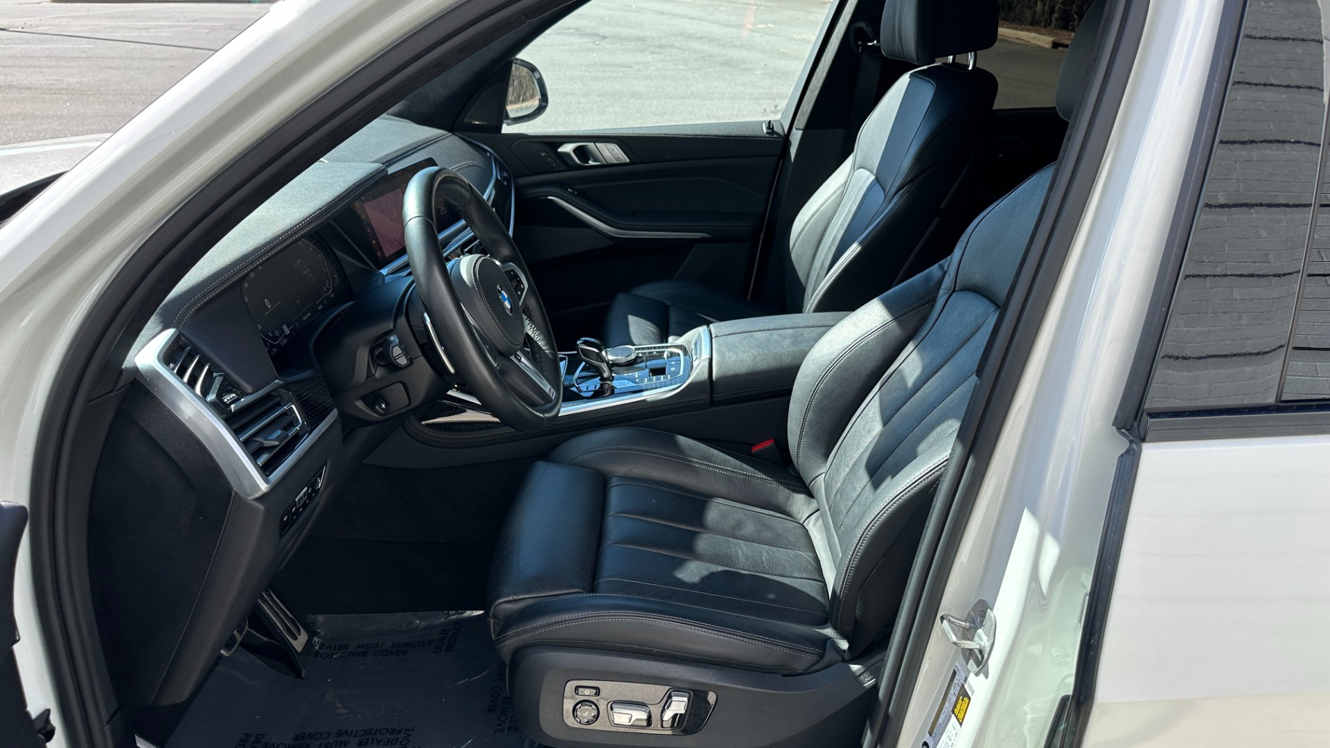 Used 2020 BMW X7 xDrive40i / M SPORT / PREMIUM / COLD WEATHER / PARKING ASSIST / CAPTAIN CHA for sale $62,995 at Formula Imports in Charlotte NC 28227 12