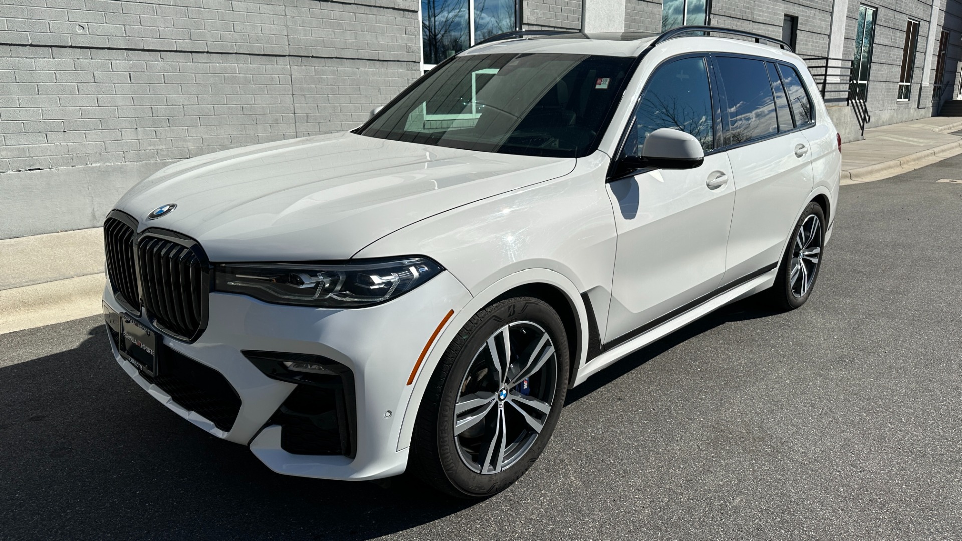 Used 2020 BMW X7 xDrive40i / M SPORT / PREMIUM / COLD WEATHER / PARKING ASSIST / CAPTAIN CHA for sale $62,995 at Formula Imports in Charlotte NC 28227 2