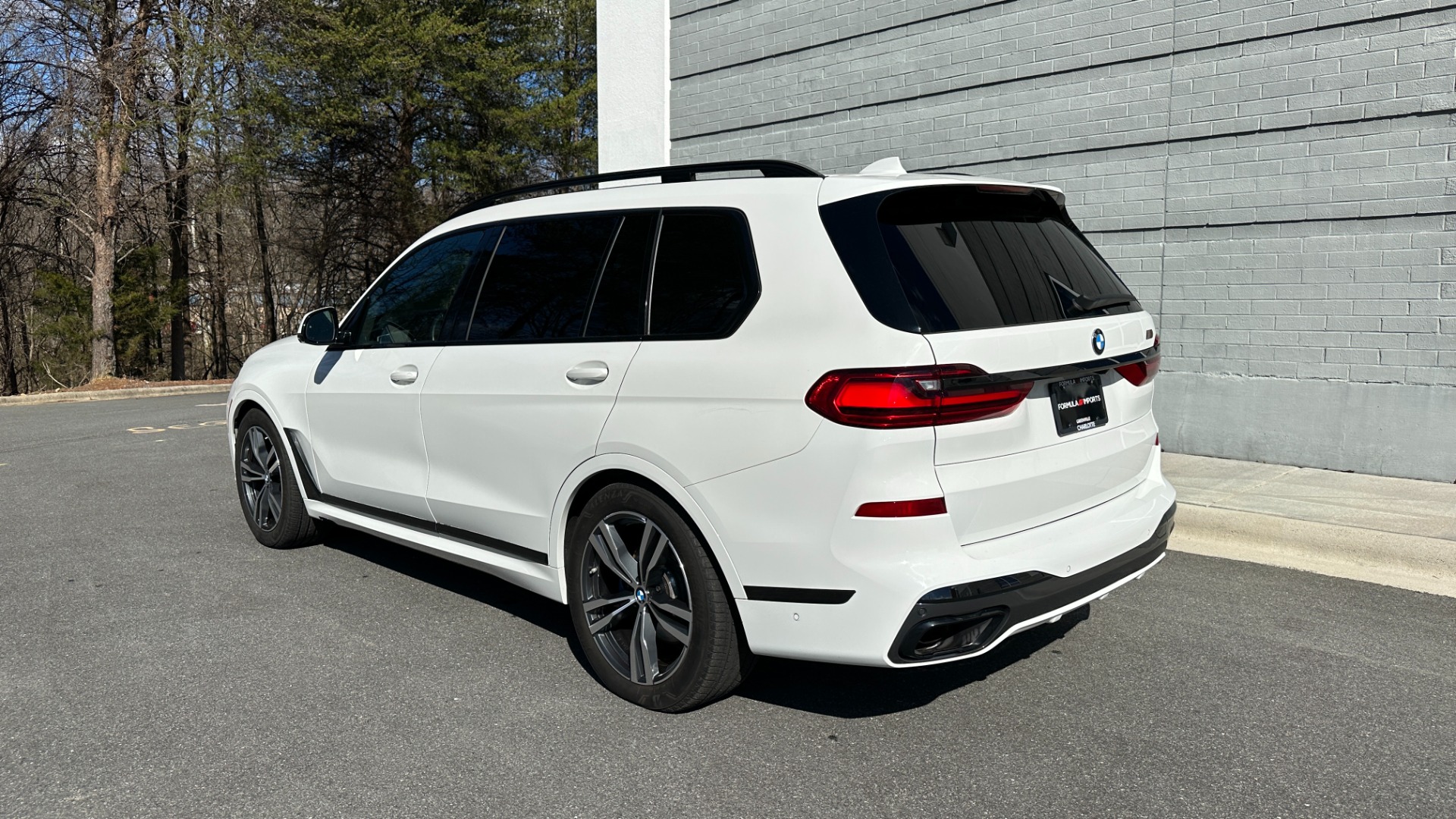 Used 2020 BMW X7 xDrive40i / M SPORT / PREMIUM / COLD WEATHER / PARKING ASSIST / CAPTAIN CHA for sale $62,995 at Formula Imports in Charlotte NC 28227 4