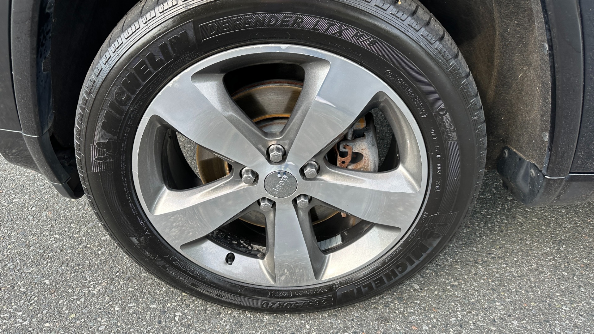 Used 2016 Jeep Grand Cherokee OVERLAND / 5.7L V8 ENGINE / 4WD / HARMAN KARDON for sale $24,495 at Formula Imports in Charlotte NC 28227 50