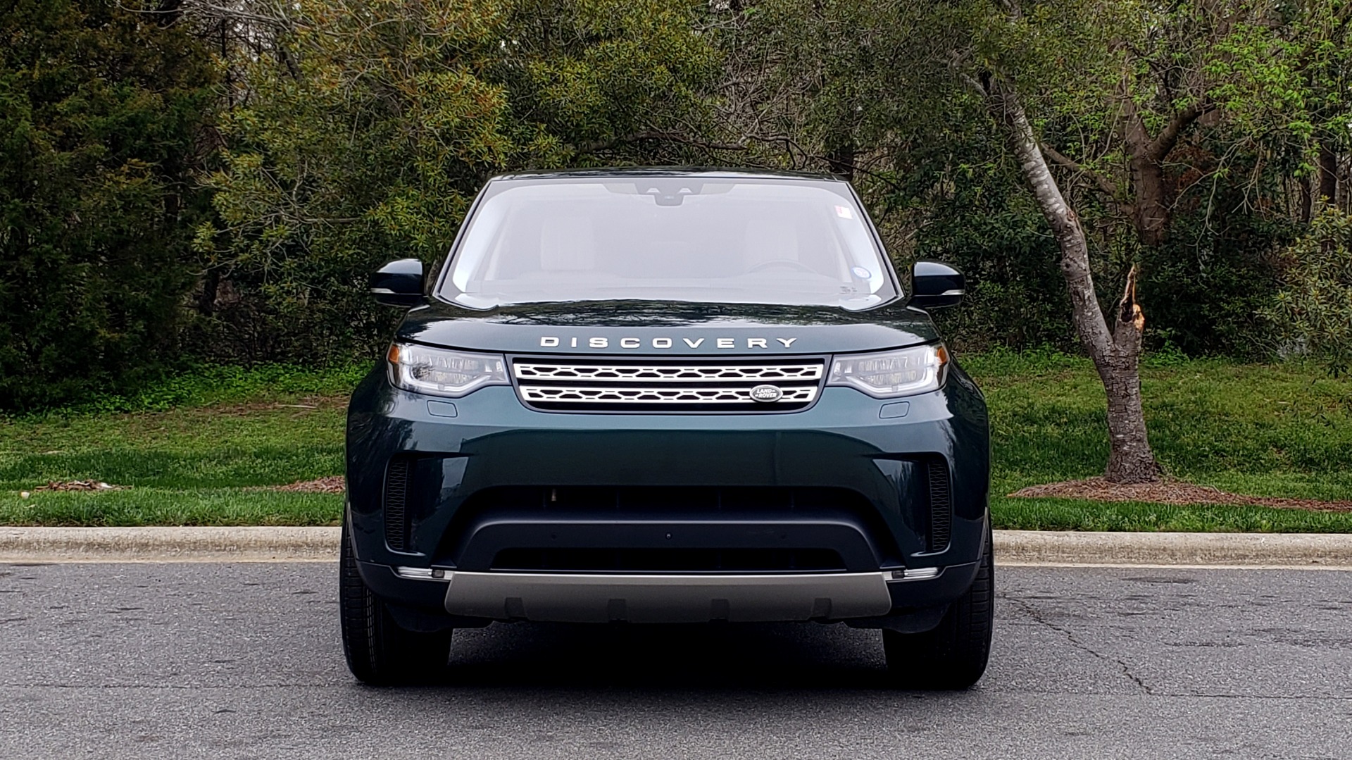Used 2017 Land Rover DISCOVERY HSE LUXURY / 4WD / NAV / VISION ASST / DRIVE PKG / MERIDIAN for sale Sold at Formula Imports in Charlotte NC 28227 29