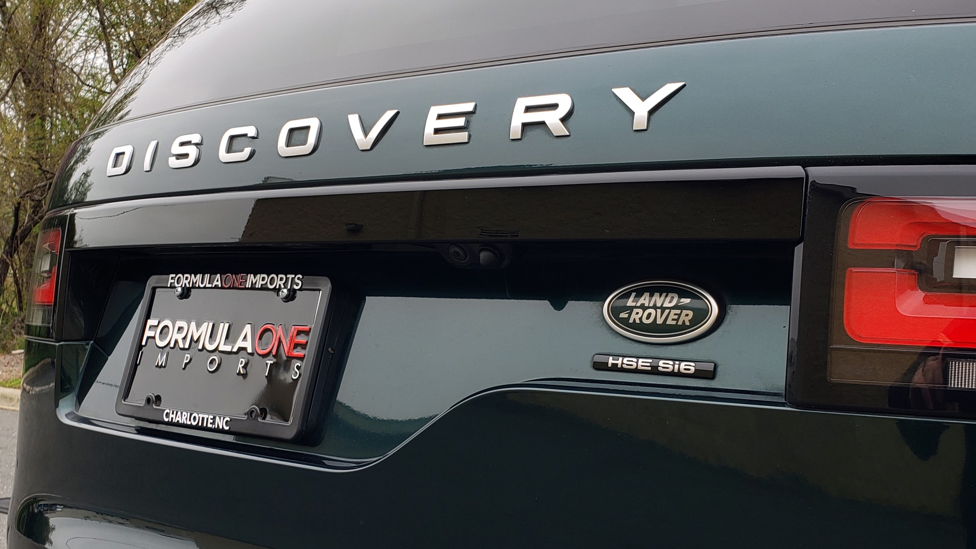 Used 2017 Land Rover DISCOVERY HSE LUXURY / 4WD / NAV / VISION ASST / DRIVE PKG / MERIDIAN for sale Sold at Formula Imports in Charlotte NC 28227 40