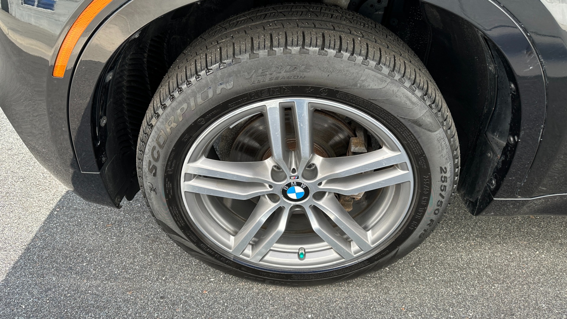 Used 2019 BMW X6 xDrive35i for sale Sold at Formula Imports in Charlotte NC 28227 45