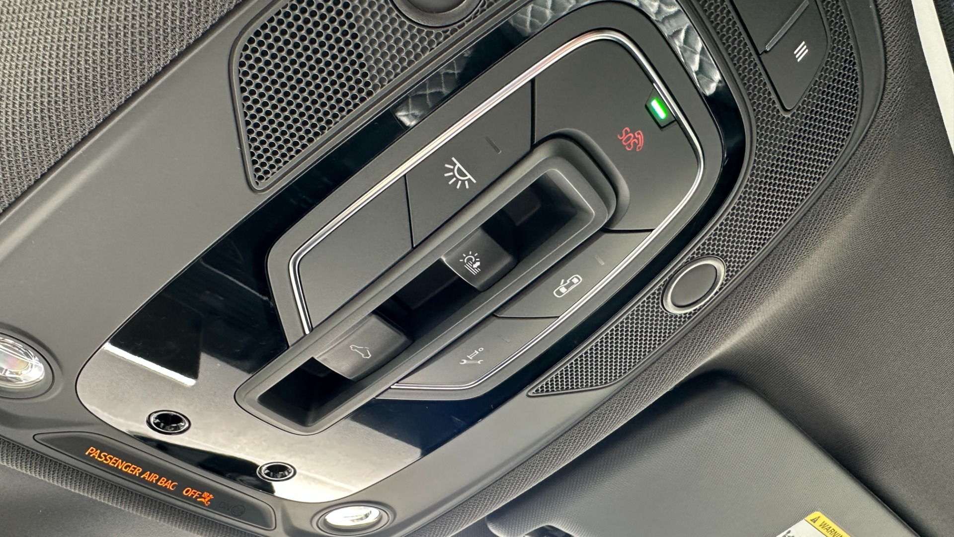 Used 2019 Audi SQ5 PREMIUM PLUS / BLACK OPTIC / S SPORT / CARBON FIBER / B&O SOUND for sale Sold at Formula Imports in Charlotte NC 28227 22