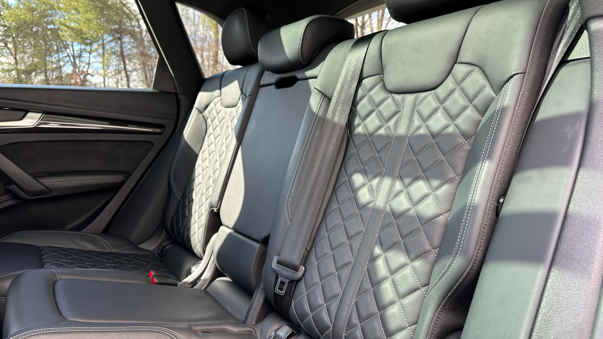 Used 2019 Audi SQ5 PREMIUM PLUS / BLACK OPTIC / S SPORT / CARBON FIBER / B&O SOUND for sale Sold at Formula Imports in Charlotte NC 28227 26
