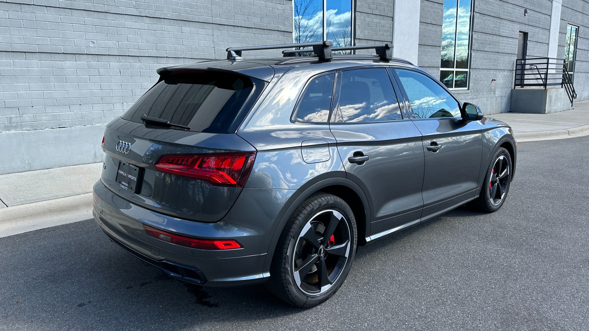 Used 2019 Audi SQ5 PREMIUM PLUS / BLACK OPTIC / S SPORT / CARBON FIBER / B&O SOUND for sale Sold at Formula Imports in Charlotte NC 28227 7
