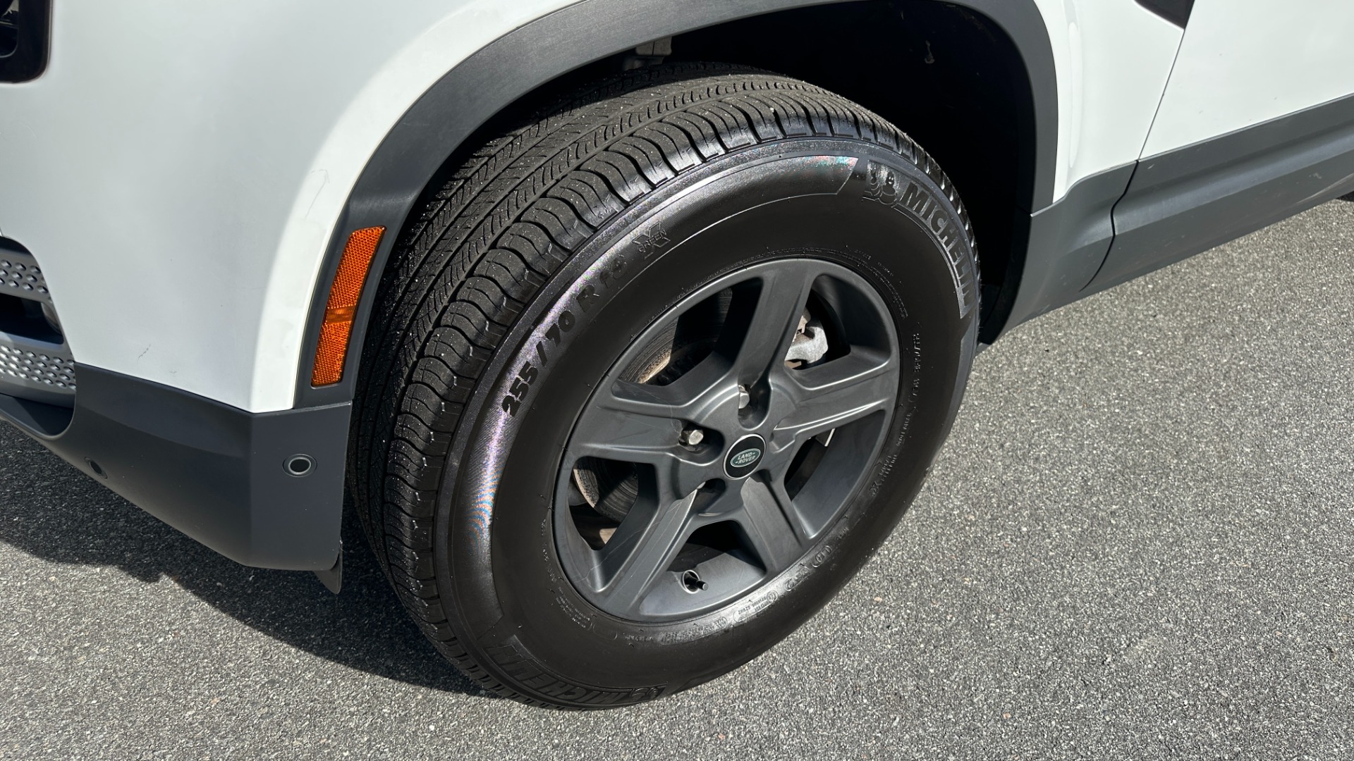 Used 2021 Land Rover Defender S / 3 ROW SEATING / COLD CLIMATE PKG / CONVENIENCE / PANORAMIC ROOF for sale Sold at Formula Imports in Charlotte NC 28227 47