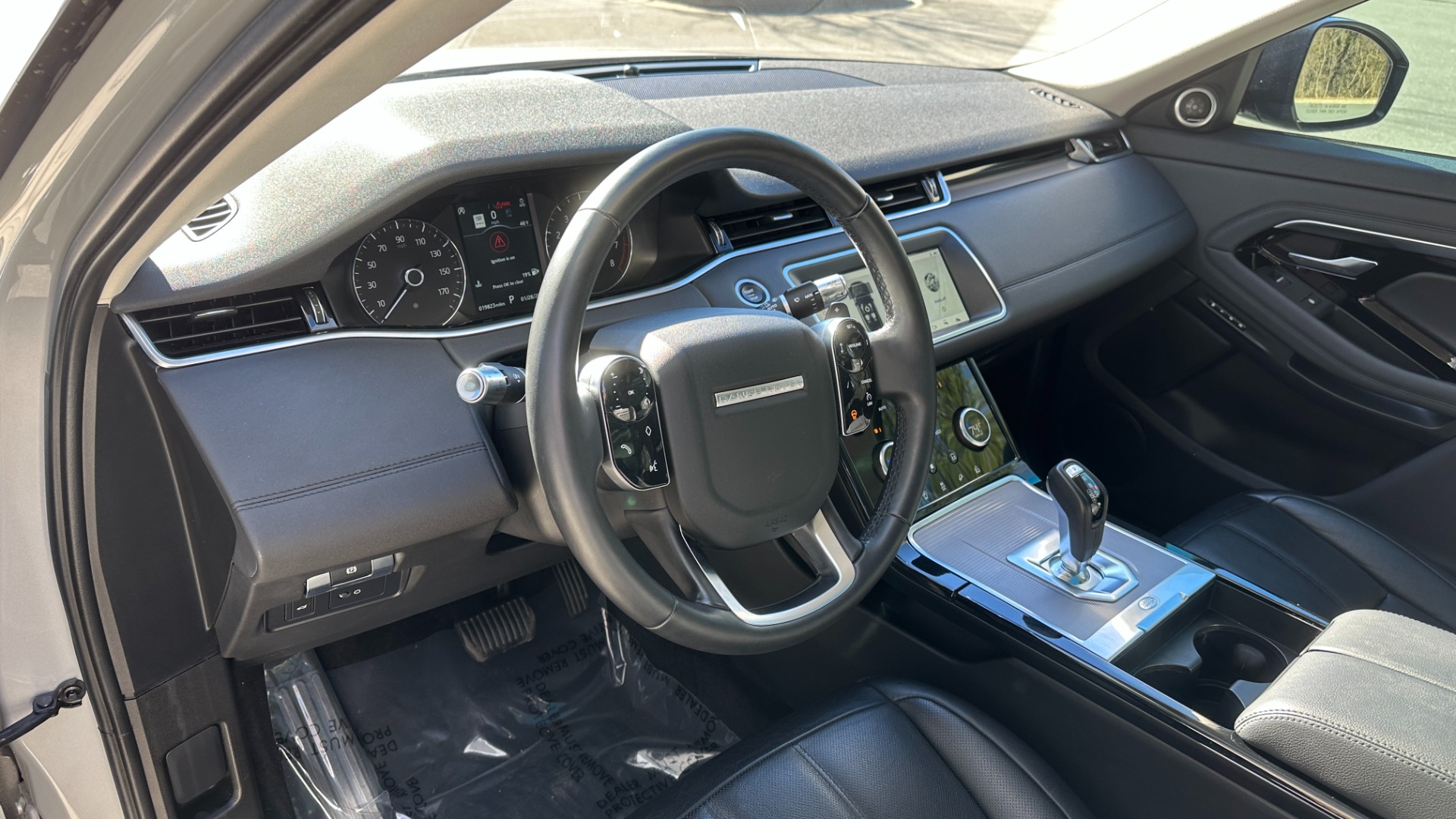 Used 2020 Land Rover Range Rover Evoque S / DRIVE PACK / PANORAMIC ROOF / 20IN WHEELS / MERIDIAN SOUND for sale Sold at Formula Imports in Charlotte NC 28227 11