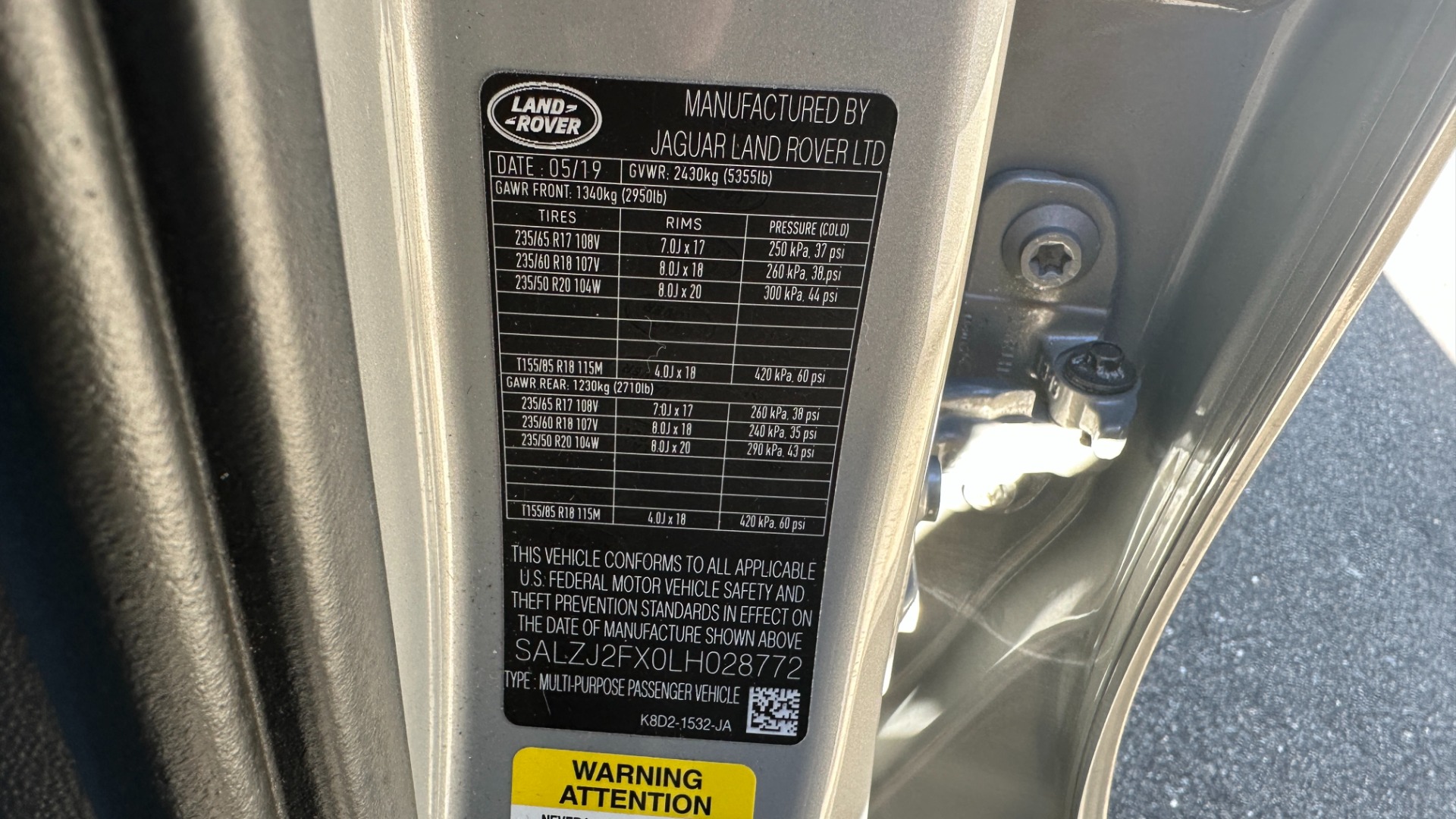 Used 2020 Land Rover Range Rover Evoque S / DRIVE PACK / PANORAMIC ROOF / 20IN WHEELS / MERIDIAN SOUND for sale Sold at Formula Imports in Charlotte NC 28227 31