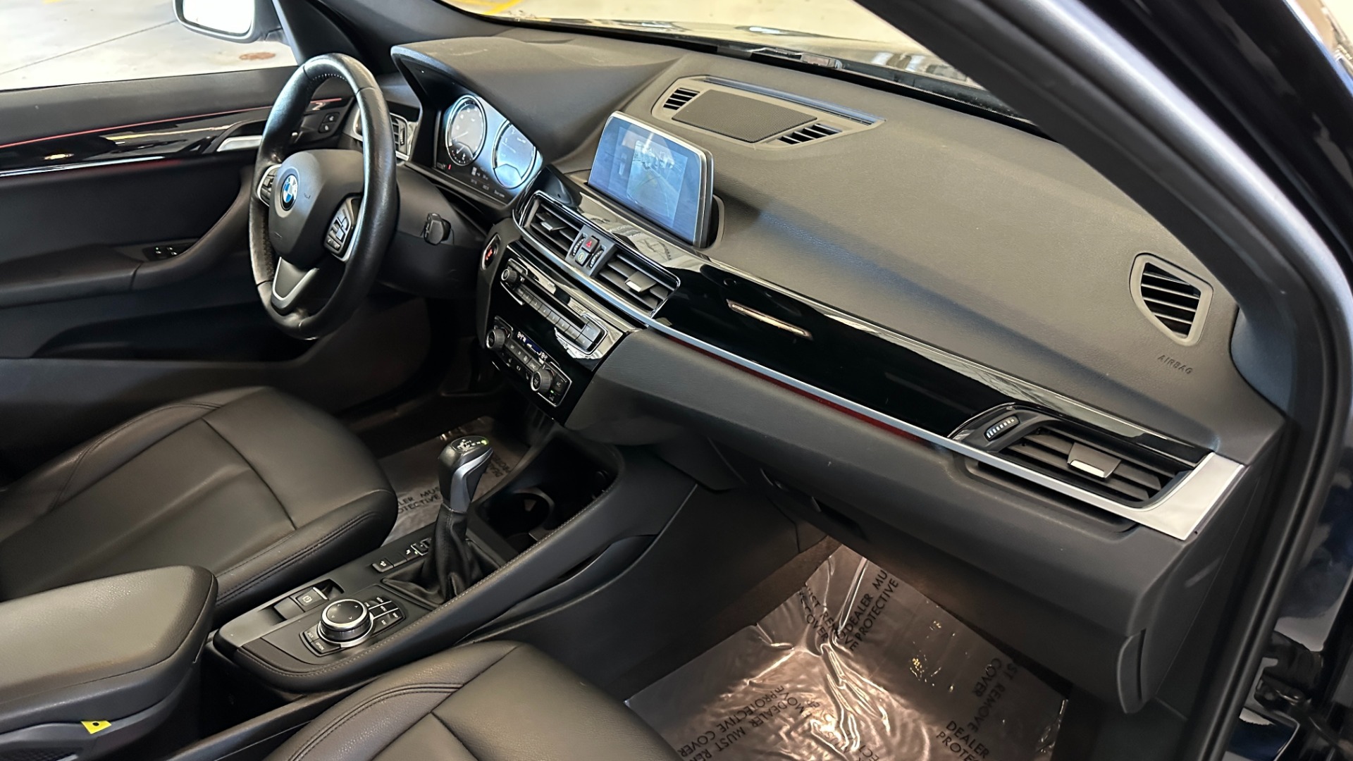 Used 2019 BMW X1 xDrive28i / CONVENEINCE PACKAGE / AMBIENT LIGHTING / PANORAMIC ROOF for sale $28,595 at Formula Imports in Charlotte NC 28227 11