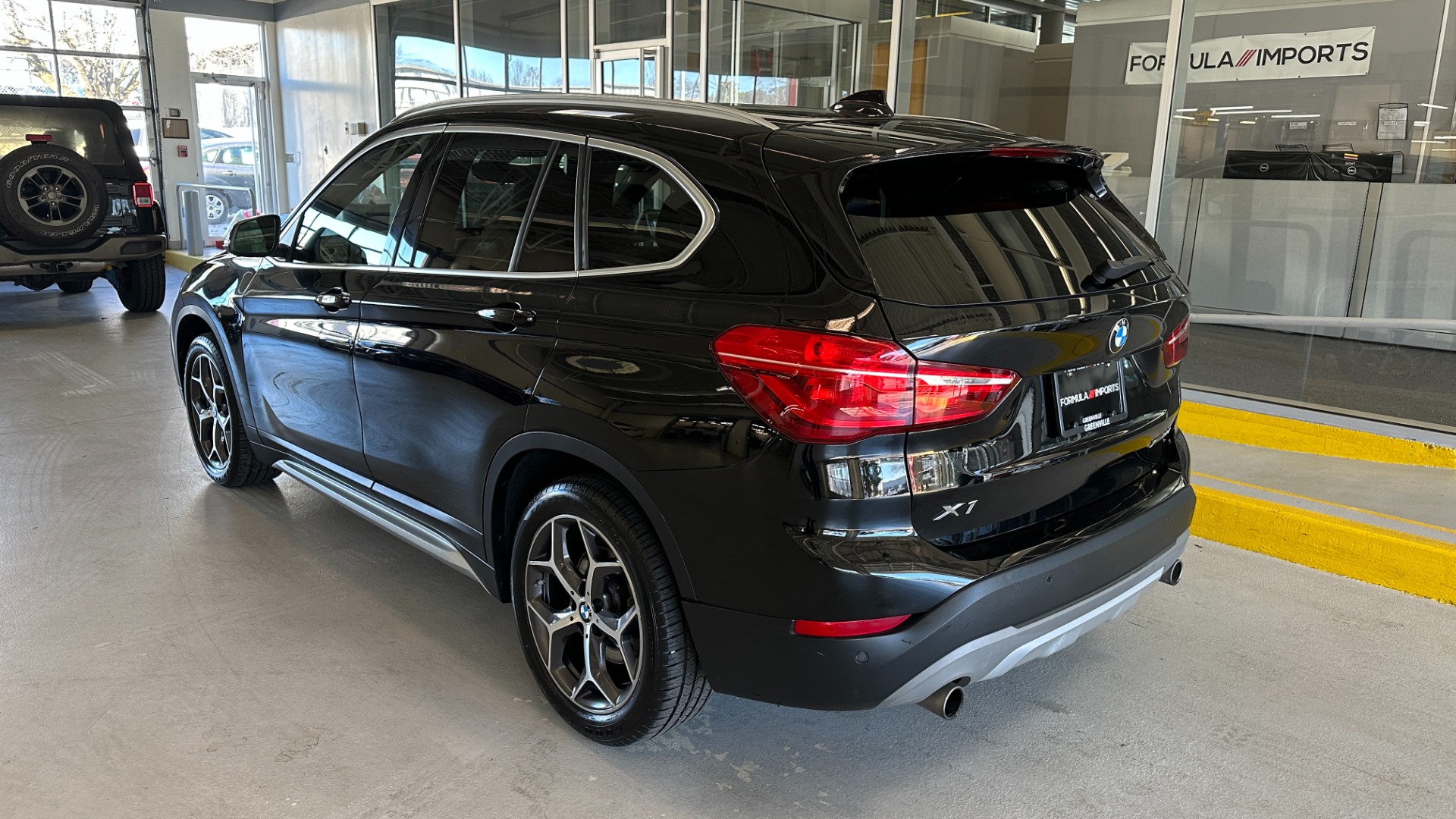 Used 2019 BMW X1 xDrive28i / CONVENEINCE PACKAGE / AMBIENT LIGHTING / PANORAMIC ROOF for sale $28,595 at Formula Imports in Charlotte NC 28227 7
