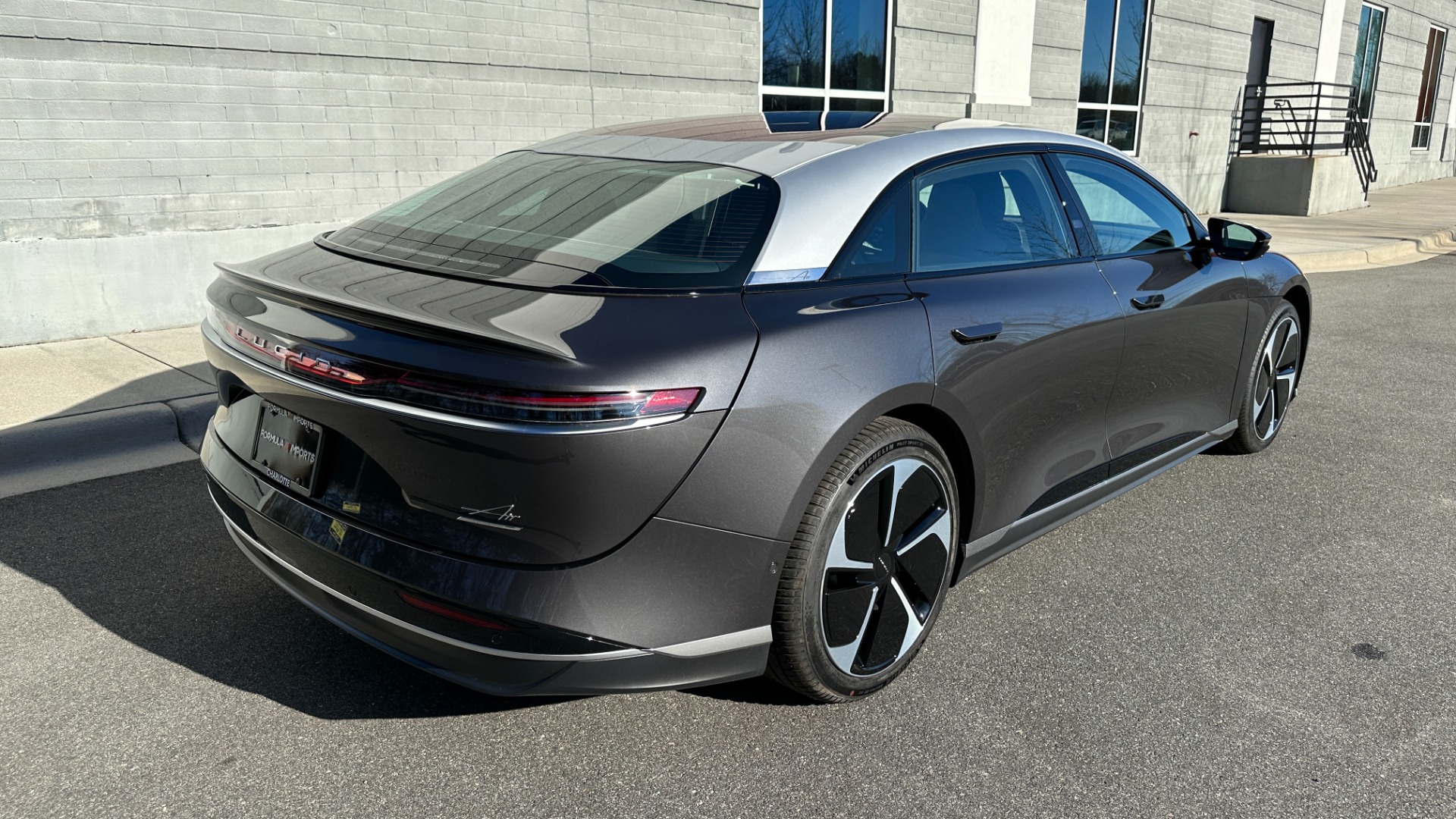 Used 2023 Lucid Air TOURING / DREAM DRIVE PRO / HIGHWAY ASSIST / SURREAL SOUND / GLASS CANOP for sale Sold at Formula Imports in Charlotte NC 28227 7