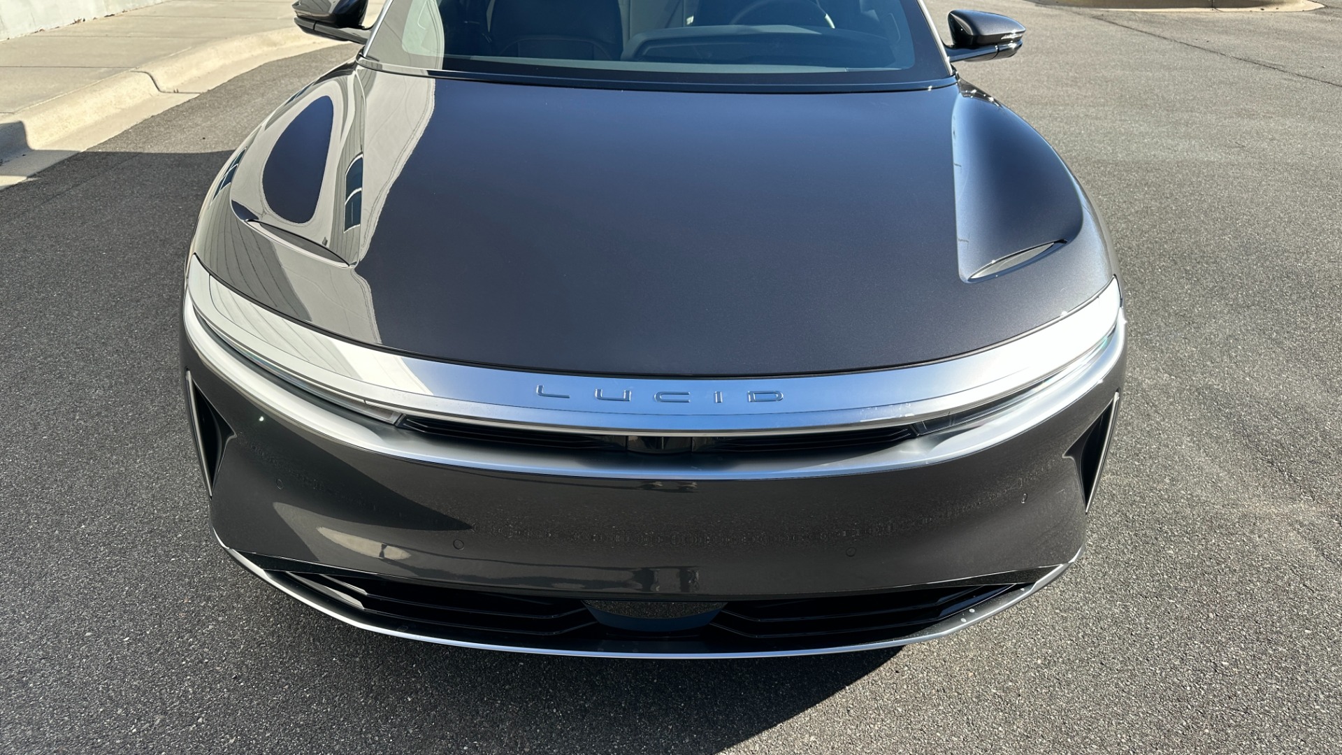 Used 2023 Lucid Air TOURING / DREAM DRIVE PRO / HIGHWAY ASSIST / SURREAL SOUND / GLASS CANOP for sale Sold at Formula Imports in Charlotte NC 28227 8