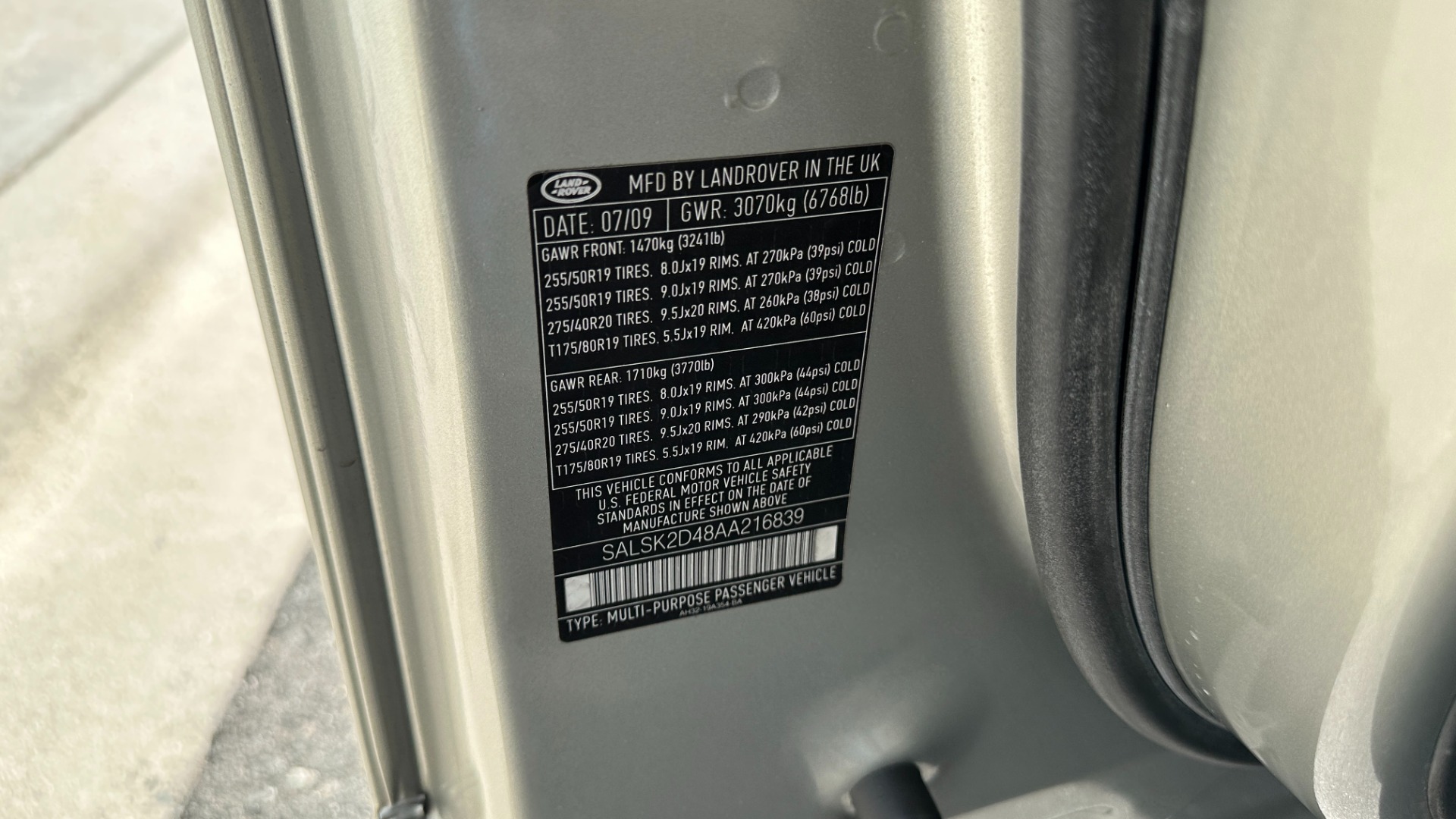 Used 2010 Land Rover Range Rover Sport HSE LUX / EXTENDED LEATHER / LUXURY INTERIOR PKG / REAR ENTERTAINMENT for sale Sold at Formula Imports in Charlotte NC 28227 42