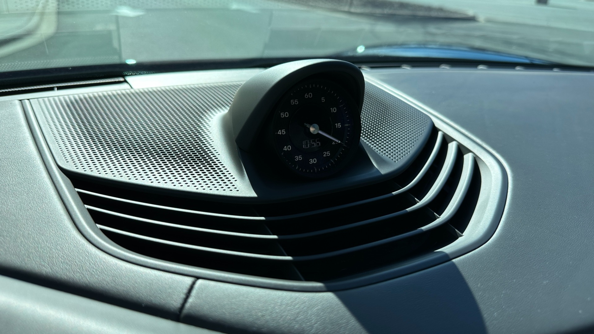 Used 2022 Porsche Taycan GTS / 21IN RS SPYDER WHEELS / REAR AXLE STEERING / INSULATED GLASS for sale $156,995 at Formula Imports in Charlotte NC 28227 16