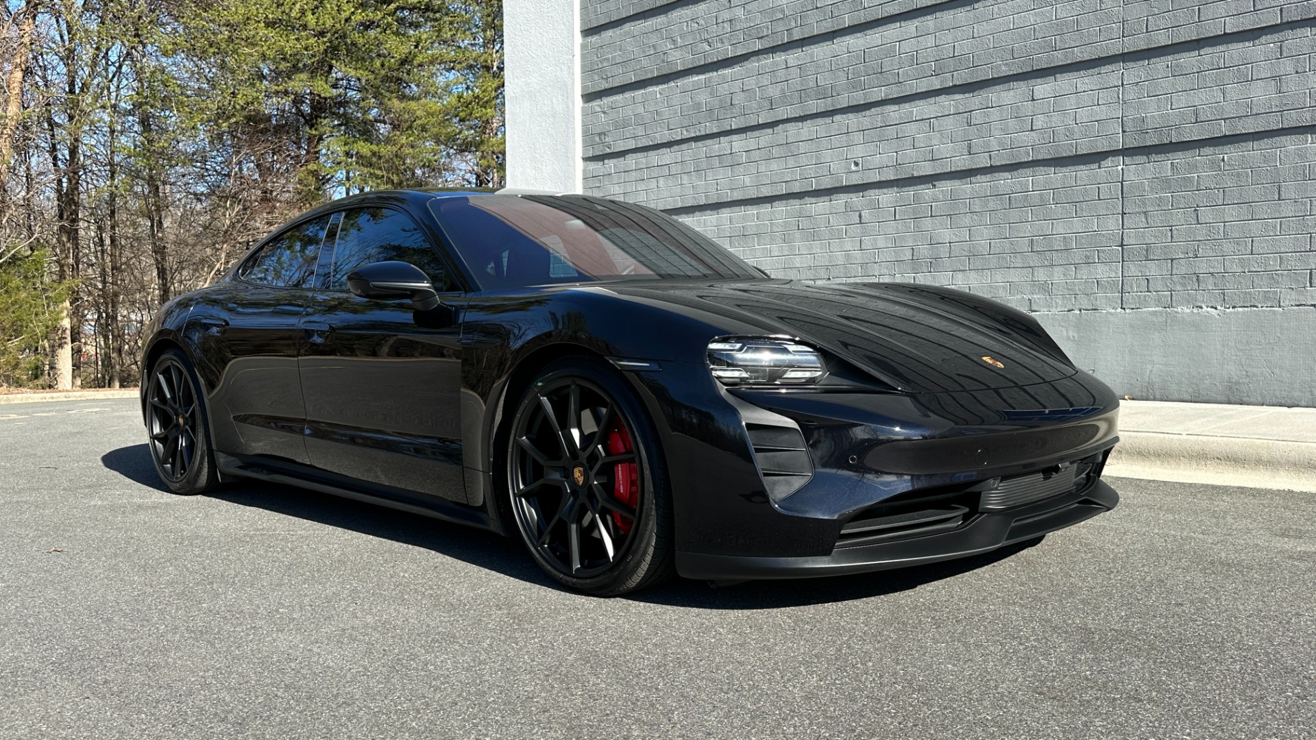 Used 2022 Porsche Taycan GTS / 21IN RS SPYDER WHEELS / REAR AXLE STEERING / INSULATED GLASS for sale $156,995 at Formula Imports in Charlotte NC 28227 8