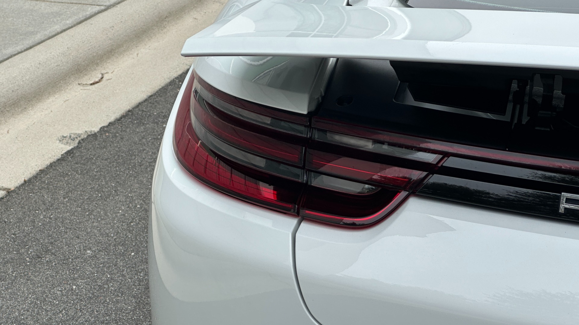 Used 2018 Porsche Panamera TURBO AWD / PREMIUM PLUS PKG / SPORT CHRONO / BLACKOUT / LED HEADLIGHTS for sale Sold at Formula Imports in Charlotte NC 28227 39