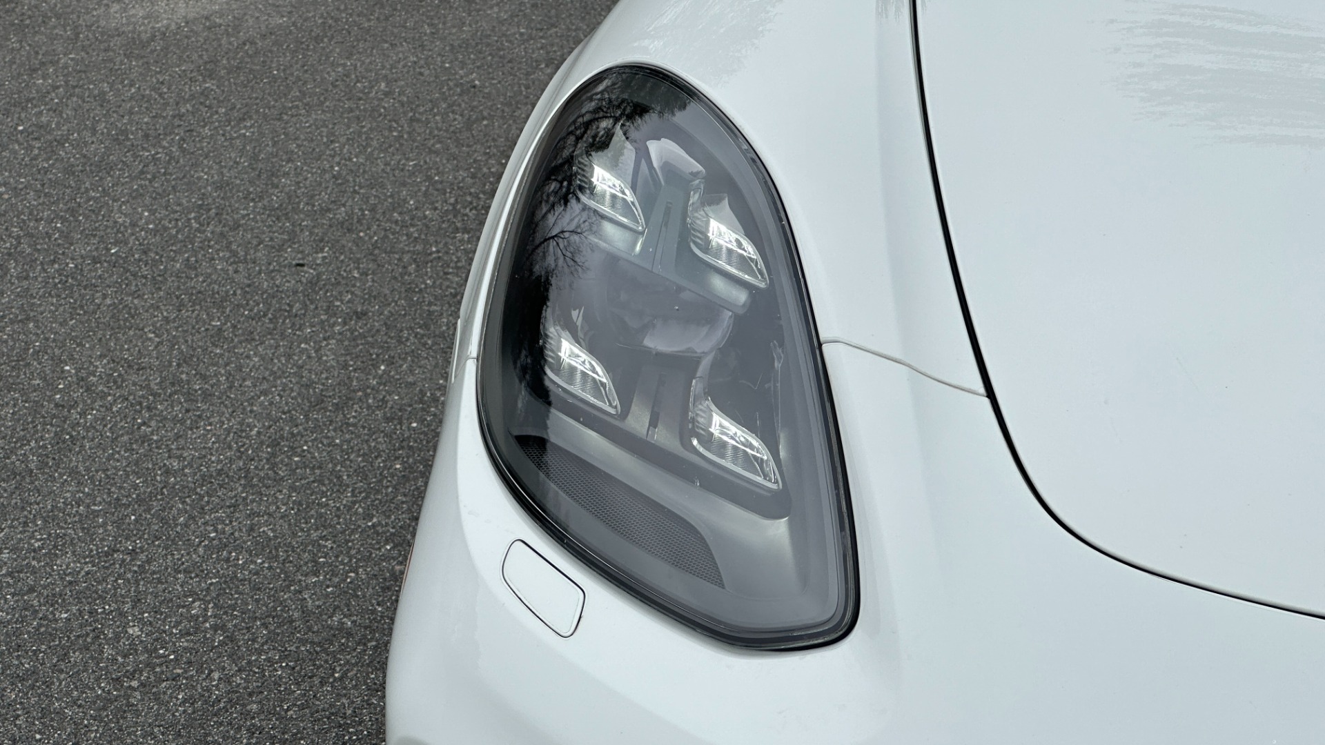 Used 2018 Porsche Panamera TURBO AWD / PREMIUM PLUS PKG / SPORT CHRONO / BLACKOUT / LED HEADLIGHTS for sale Sold at Formula Imports in Charlotte NC 28227 41