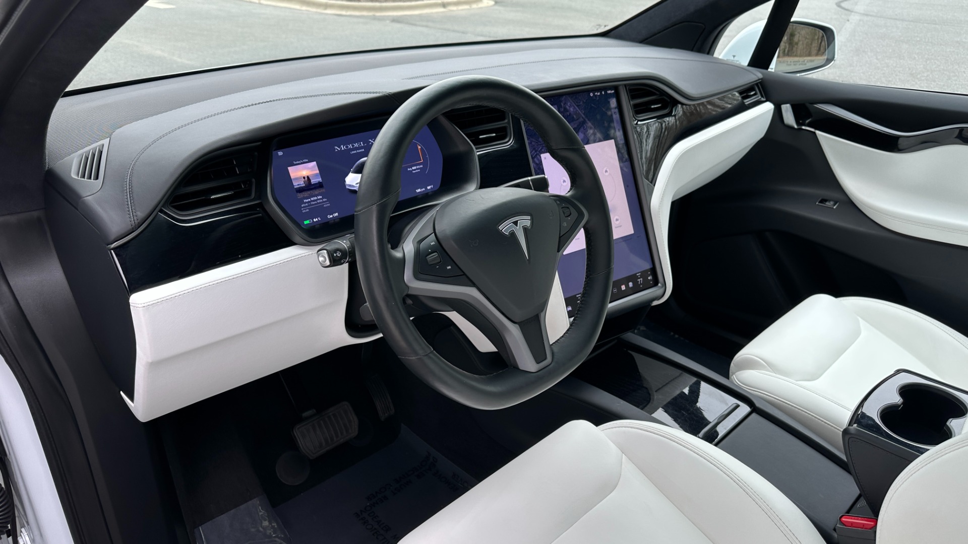 Used 2020 Tesla Model X LONG RANGE / AUTOPILOT / AWD / 3 ROW / PREMIUM CONNECTIVITY for sale Sold at Formula Imports in Charlotte NC 28227 11