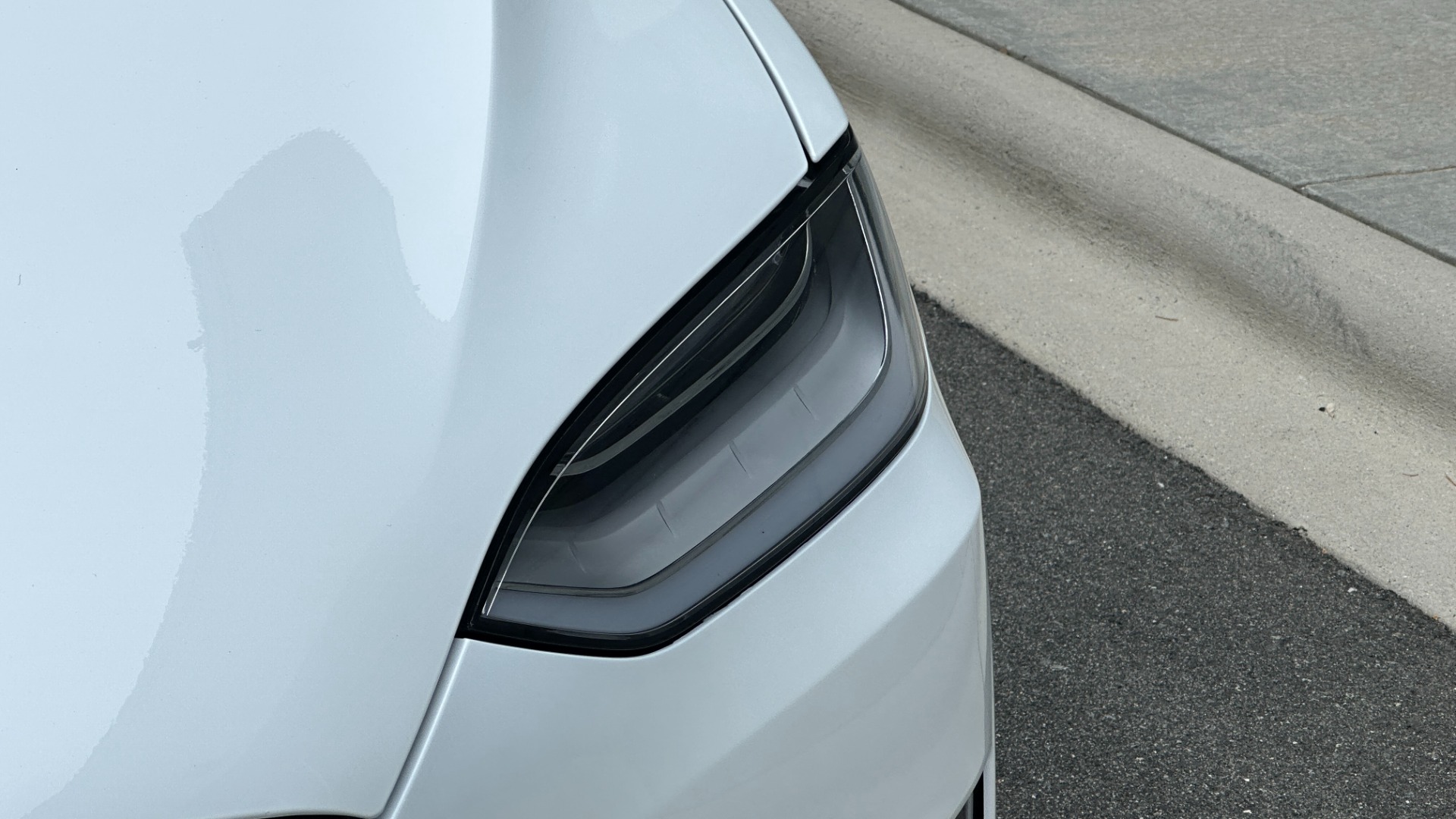 Used 2020 Tesla Model X LONG RANGE / AUTOPILOT / AWD / 3 ROW / PREMIUM CONNECTIVITY for sale Sold at Formula Imports in Charlotte NC 28227 41