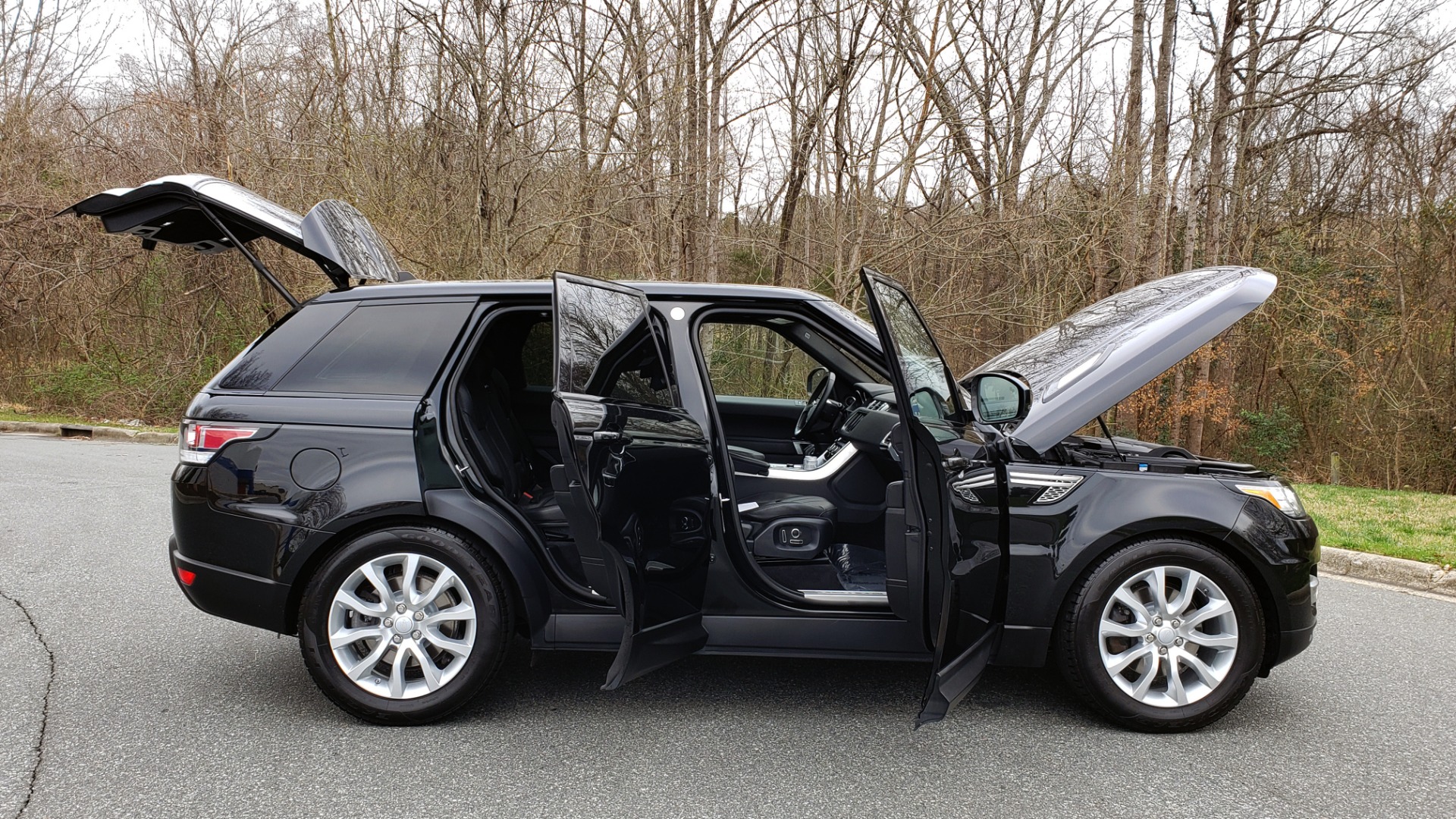 Used 2016 Land Rover RANGE ROVER SPORT SC V6 HSE / NAV / SUNROOF / REARVIEW / MERIDIAN for sale Sold at Formula Imports in Charlotte NC 28227 10