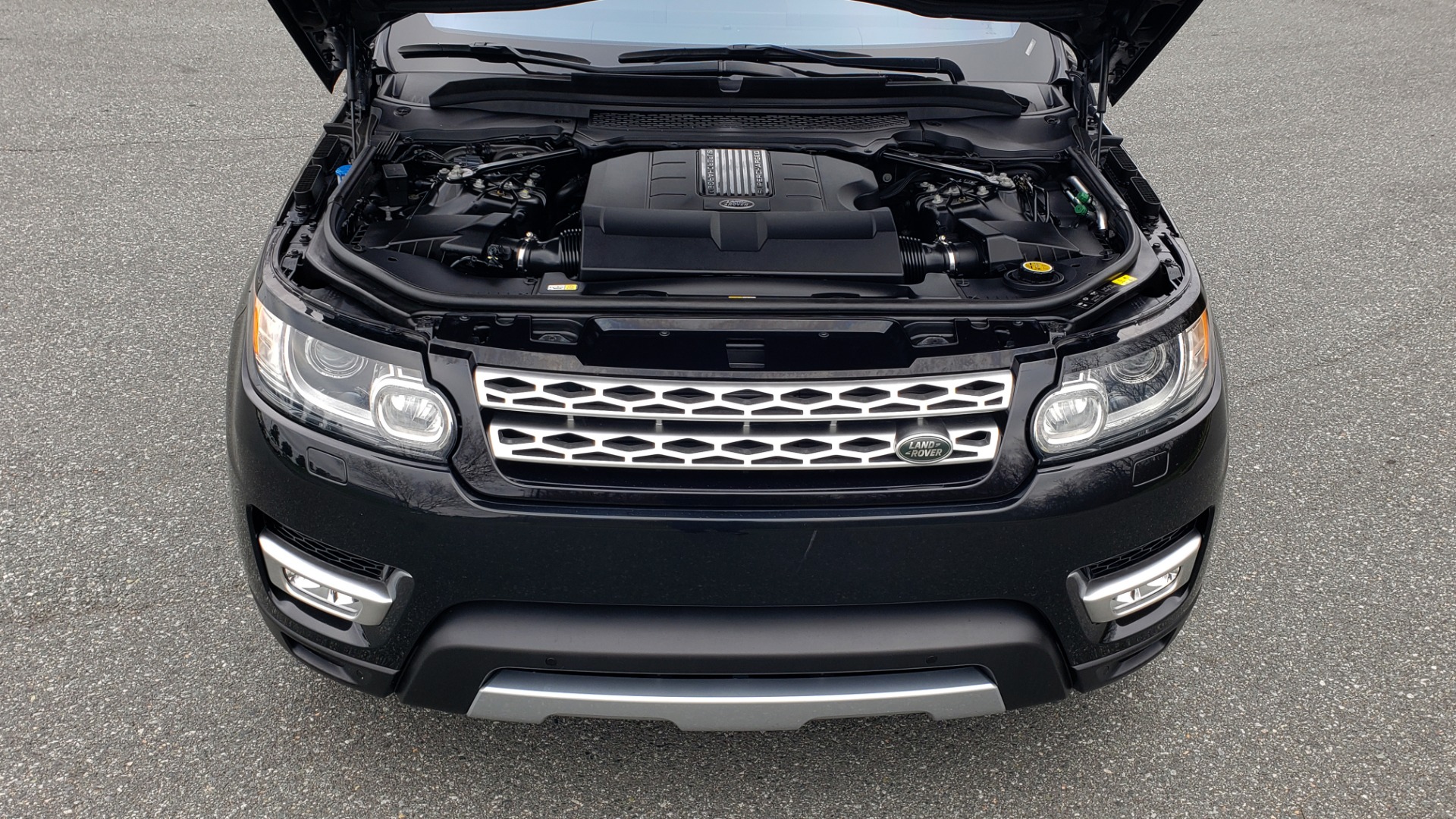 Used 2016 Land Rover RANGE ROVER SPORT SC V6 HSE / NAV / SUNROOF / REARVIEW / MERIDIAN for sale Sold at Formula Imports in Charlotte NC 28227 12