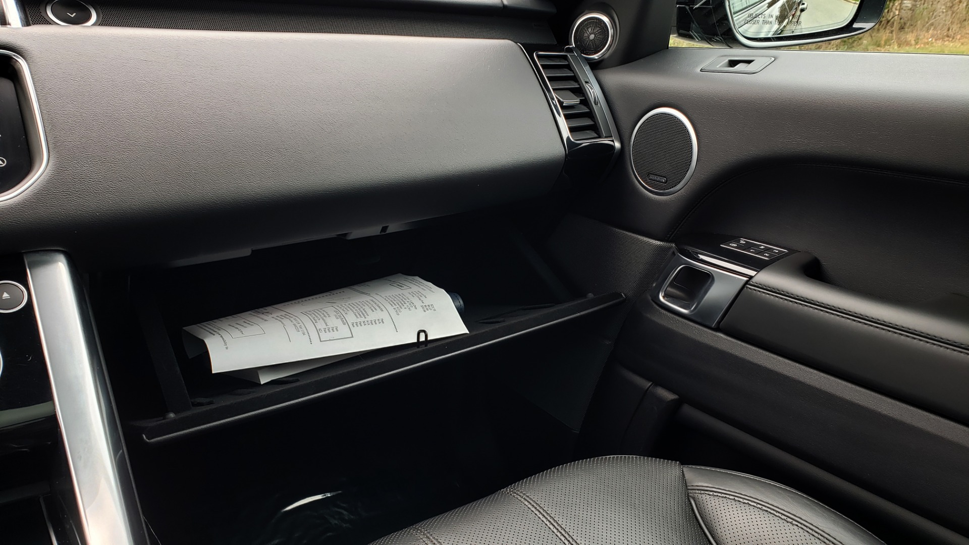 Used 2016 Land Rover RANGE ROVER SPORT SC V6 HSE / NAV / SUNROOF / REARVIEW / MERIDIAN for sale Sold at Formula Imports in Charlotte NC 28227 54