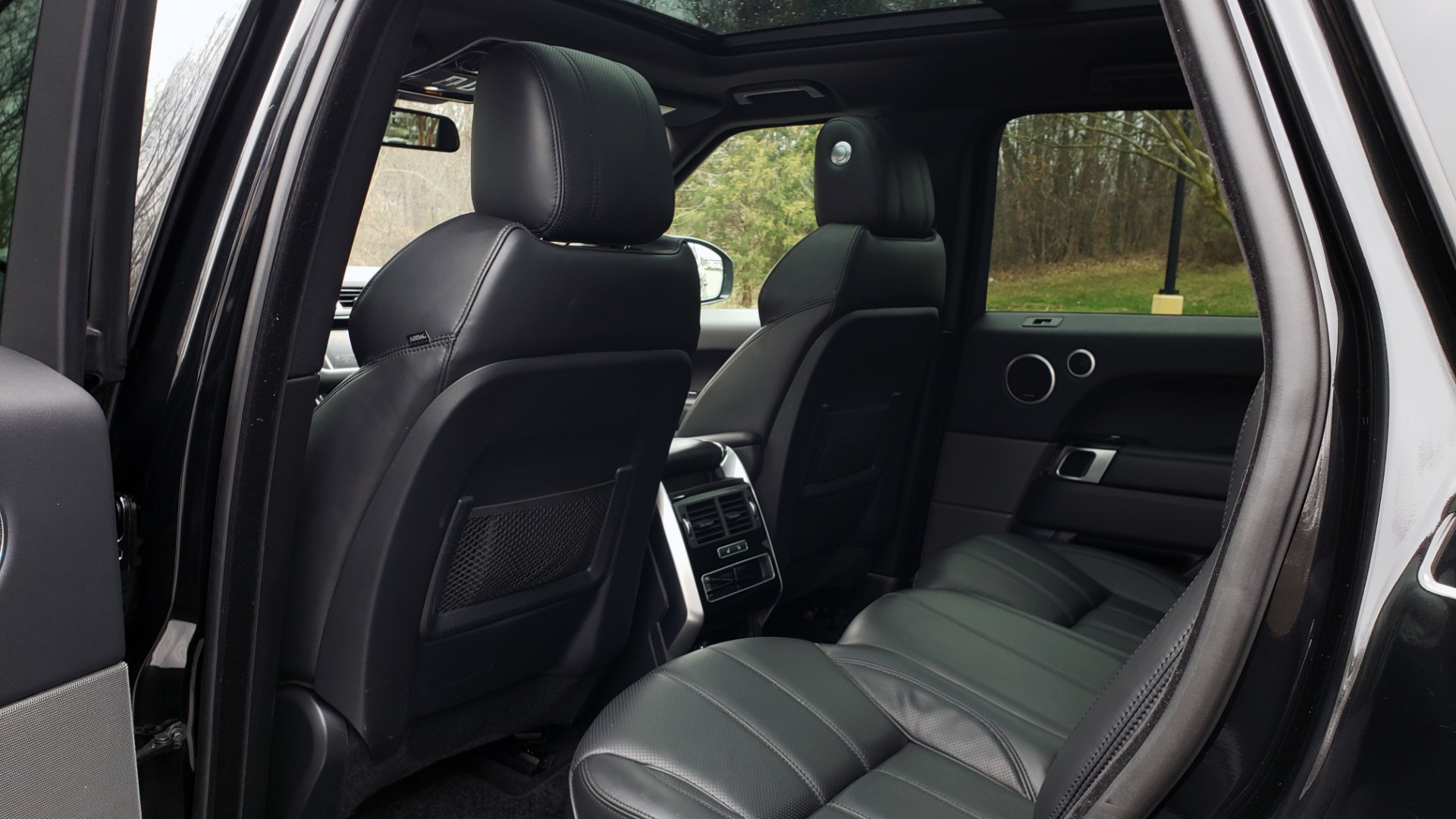 Used 2016 Land Rover RANGE ROVER SPORT SC V6 HSE / NAV / SUNROOF / REARVIEW / MERIDIAN for sale Sold at Formula Imports in Charlotte NC 28227 65