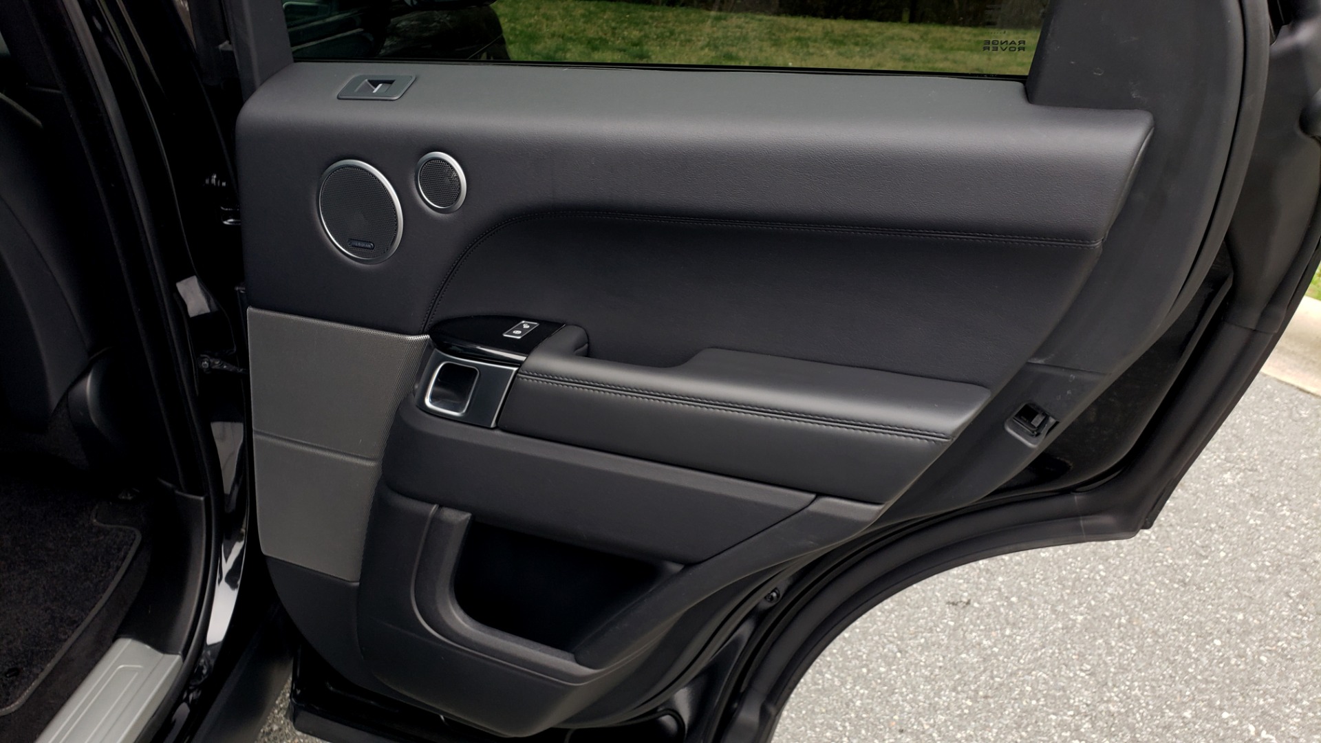 Used 2016 Land Rover RANGE ROVER SPORT SC V6 HSE / NAV / SUNROOF / REARVIEW / MERIDIAN for sale Sold at Formula Imports in Charlotte NC 28227 73