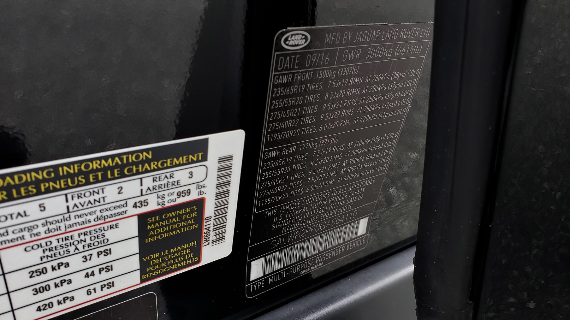 Used 2016 Land Rover RANGE ROVER SPORT SC V6 HSE / NAV / SUNROOF / REARVIEW / MERIDIAN for sale Sold at Formula Imports in Charlotte NC 28227 92