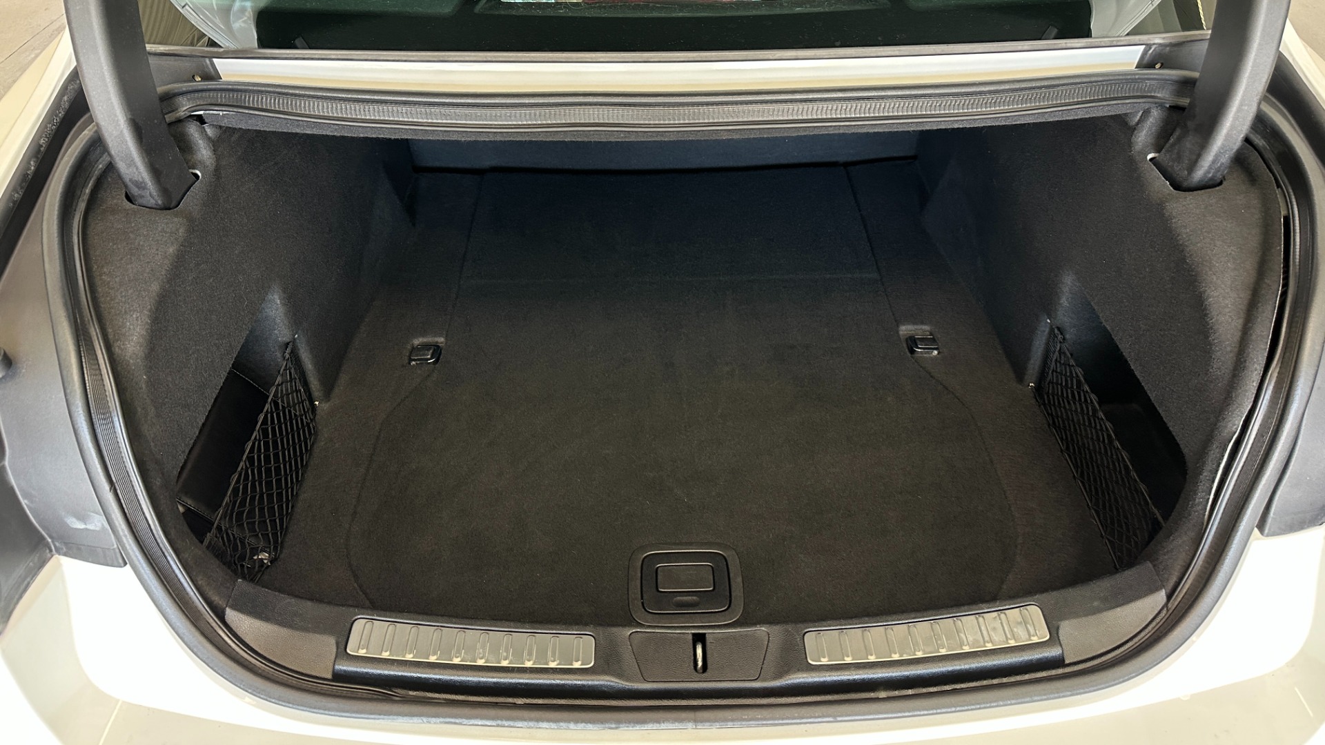 Used 2020 Lincoln Continental STANDARD / LEATHER / HEATED SEATS / BACKUP CAMERA / V6 ENGINE for sale $26,995 at Formula Imports in Charlotte NC 28227 10