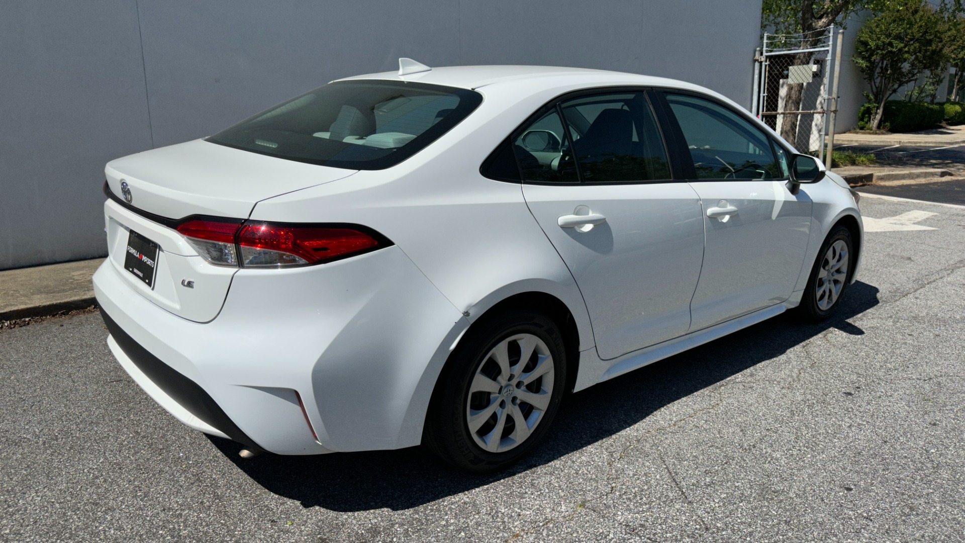 Used 2021 Toyota Corolla LE / CLOTH / STEEL WHEELS / ENTERTAINMENT DISPLAY / 4CYL for sale $21,595 at Formula Imports in Charlotte NC 28227 7