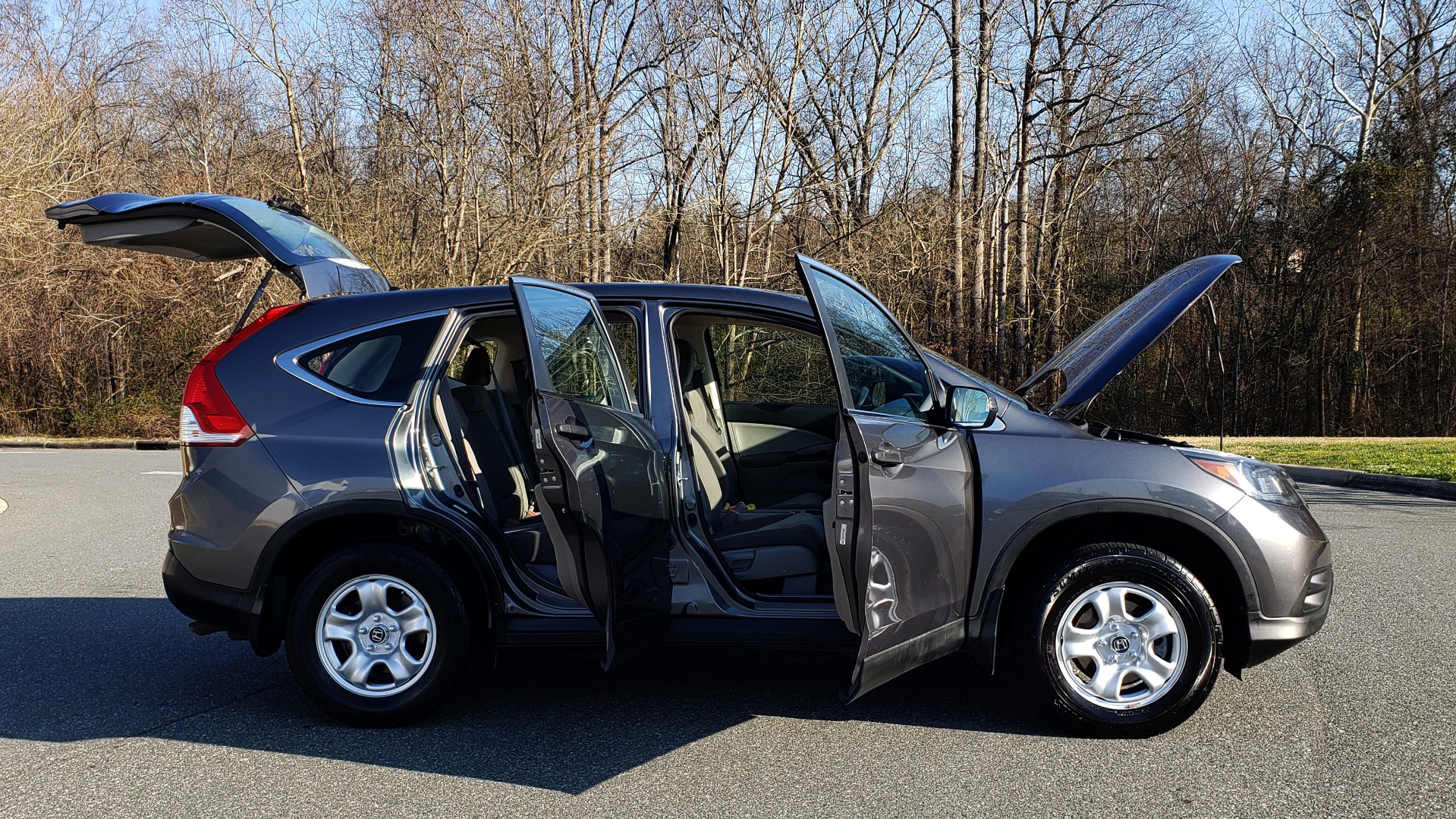 Used 2013 Honda CR-V LX 5-PASS SUV / PWR WNDWS / PWR LKS / VERY CLEAN! for sale Sold at Formula Imports in Charlotte NC 28227 8