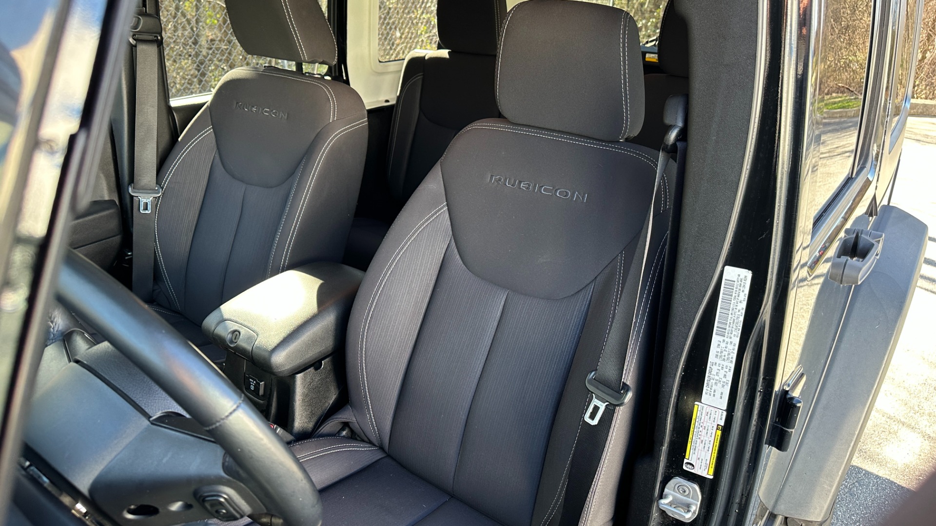 Used 2013 Jeep Wrangler Unlimited RUBICON / HARD TOP / SOFT TOP / CLOTH SEATS / OFFROAD TIRES / NAVIGATION for sale Sold at Formula Imports in Charlotte NC 28227 13