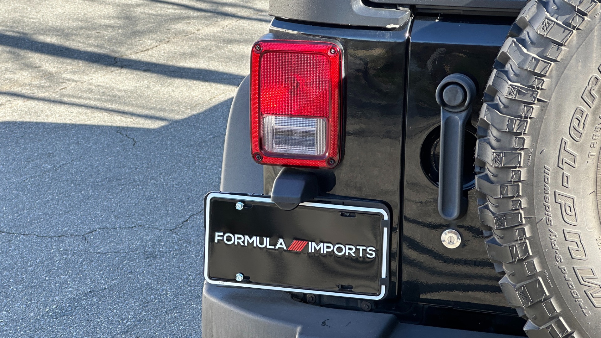 Used 2013 Jeep Wrangler Unlimited RUBICON / HARD TOP / SOFT TOP / CLOTH SEATS / OFFROAD TIRES / NAVIGATION for sale Sold at Formula Imports in Charlotte NC 28227 29