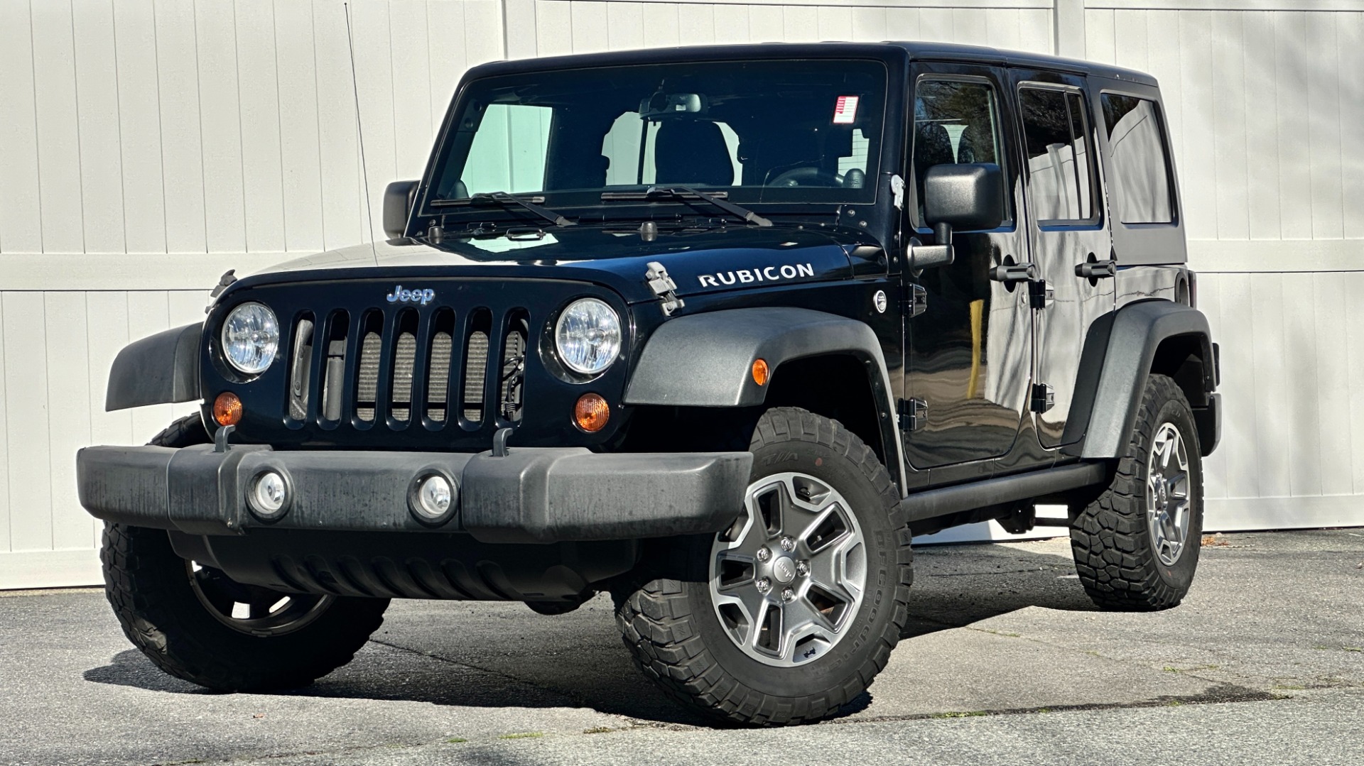 Used 2013 Jeep Wrangler Unlimited RUBICON / HARD TOP / SOFT TOP / CLOTH SEATS / OFFROAD TIRES / NAVIGATION for sale Sold at Formula Imports in Charlotte NC 28227 1