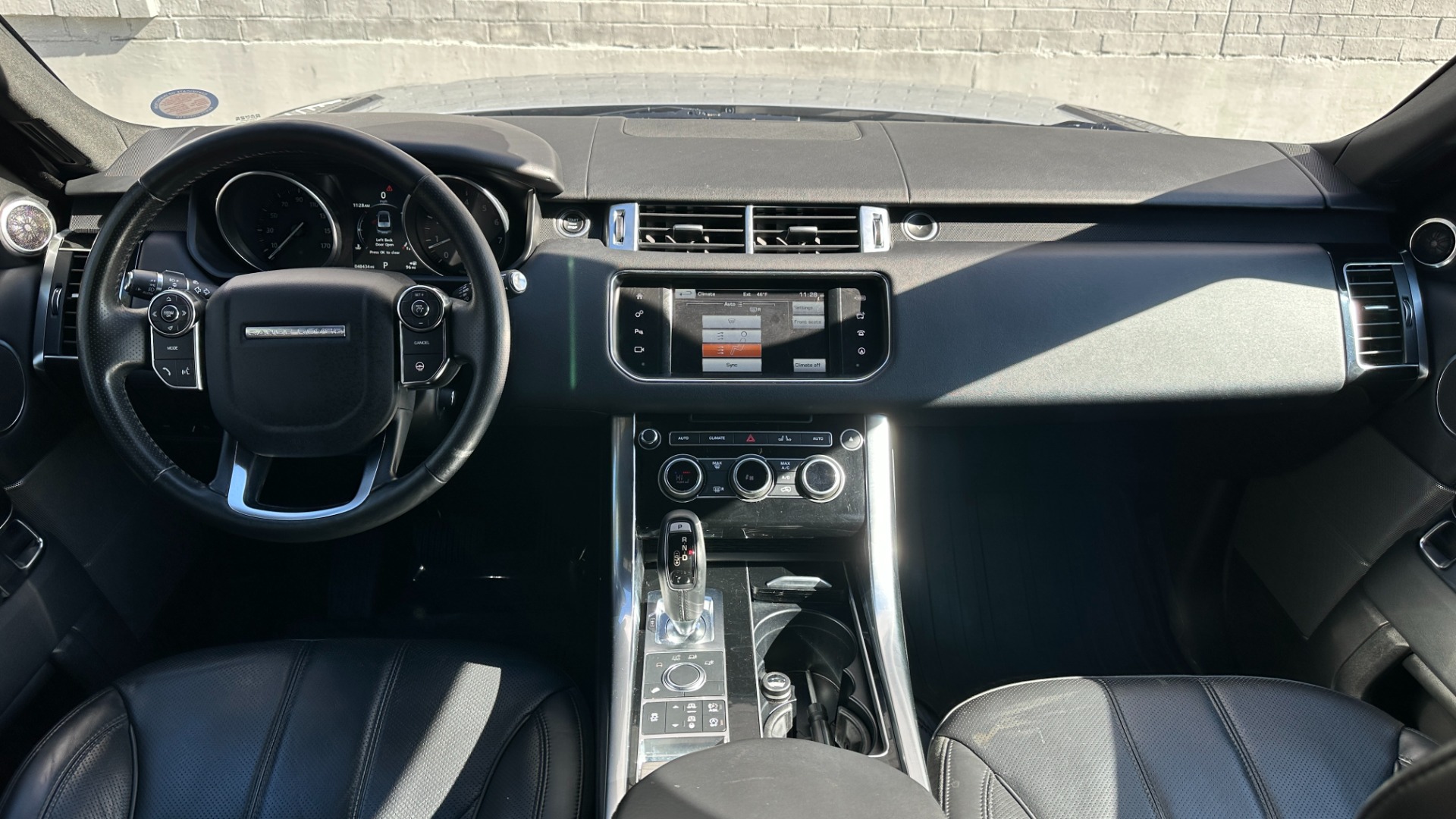 Used 2016 Land Rover Range Rover Sport V6 HSE / VISIBILITY PACKAGE / PANORAMIC ROOF / CLIMATE PACKAGE for sale Sold at Formula Imports in Charlotte NC 28227 26