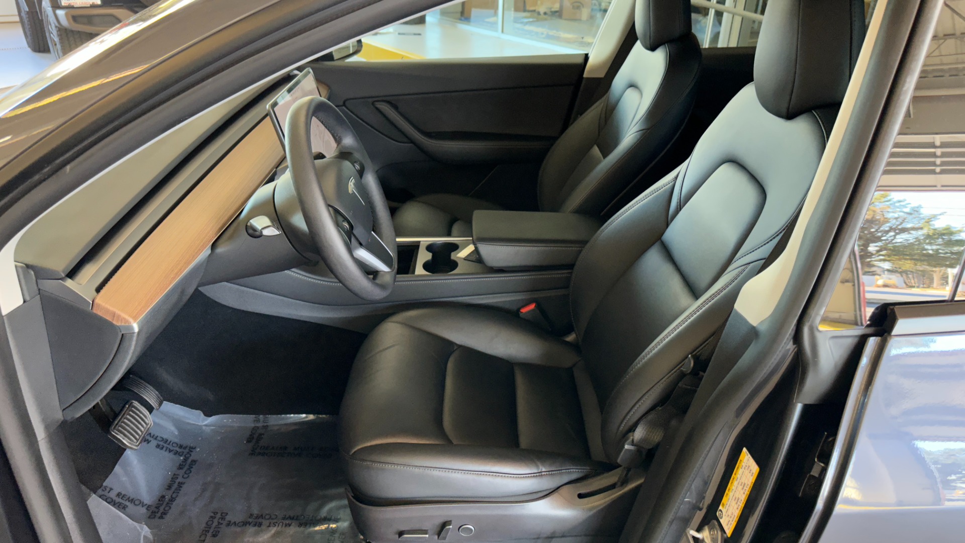 Used 2021 Tesla Model Y LONG RANGE AWD / AUTOPILOT / TOW PKG / 20IN WHEELS / 5 SEATER for sale Sold at Formula Imports in Charlotte NC 28227 14