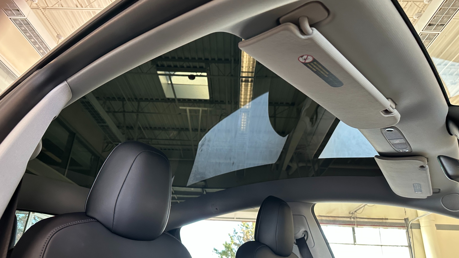 Used 2021 Tesla Model Y LONG RANGE AWD / AUTOPILOT / TOW PKG / 20IN WHEELS / 5 SEATER for sale Sold at Formula Imports in Charlotte NC 28227 28
