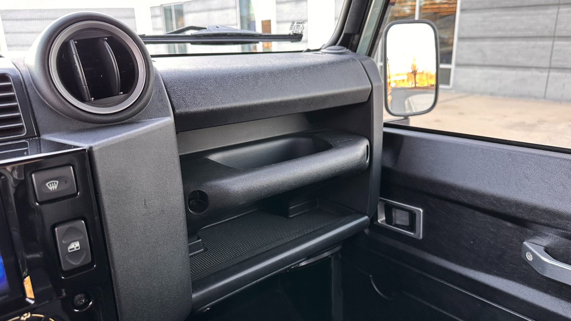 Used 1993 Land Rover Defender DEFENDER 110 2020 OSPREY CUSTOM 110 / FULLY REBUILT / 5.3L V8 / LEATHER / SOUND SYSTEM for sale Sold at Formula Imports in Charlotte NC 28227 24